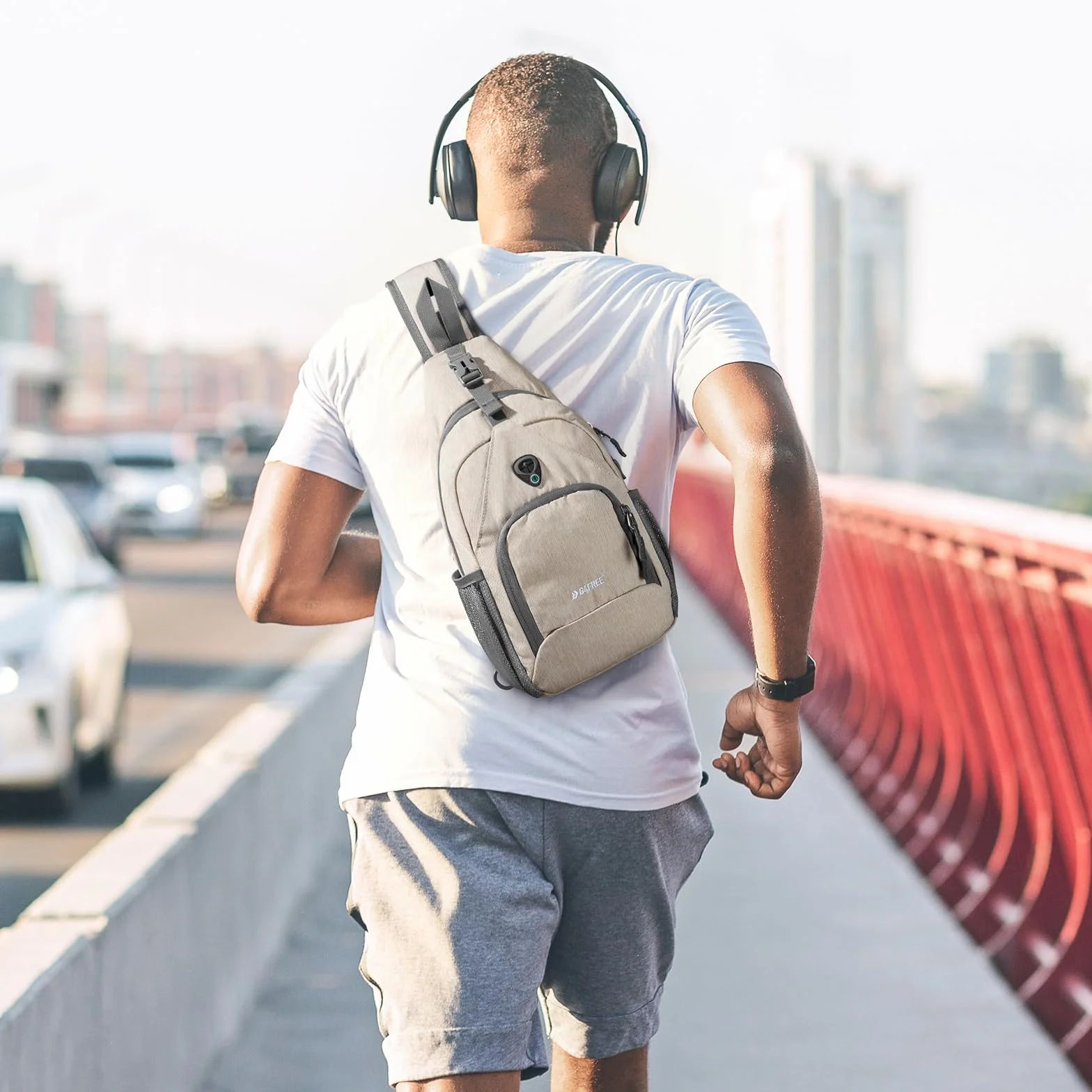 G4Free Torba crossbody na ramię plecak na klatkę piersiową antykradzieżowa z otworem na słuchawki