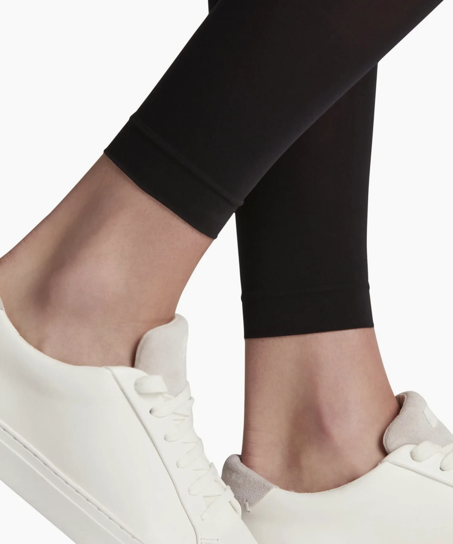 FALKE Kobiety Matt Deluxe 30 DEN przezroczyste jednokolorowe przezroczyste matowe cienkie nieuwierające szeroki wygodny pas wytrzymałe lekko wzmocniona stopa delikatny miękki materiał 1 Para