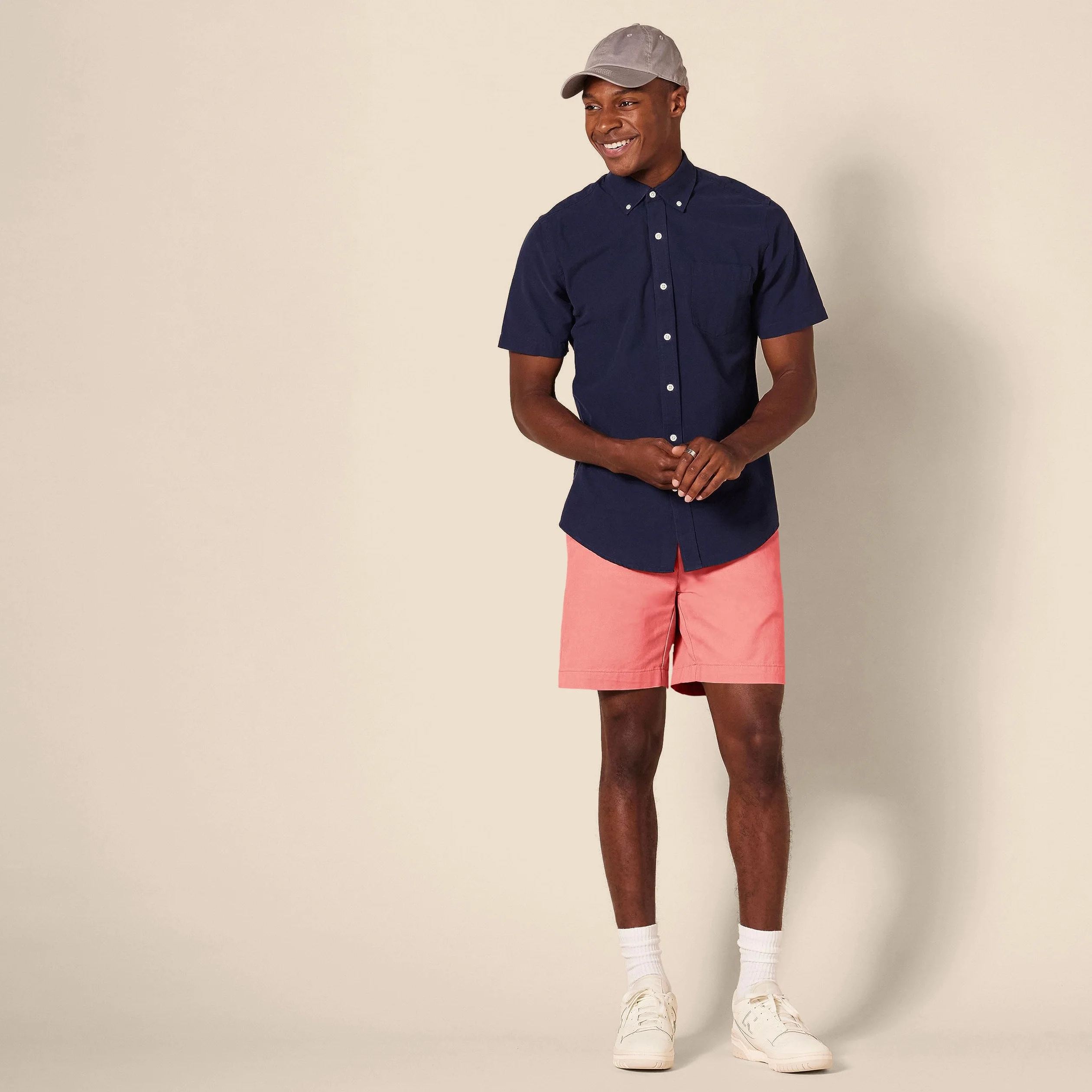 Amazon Essentials Mężczyźni Slim-Fit 18 cm szorty
