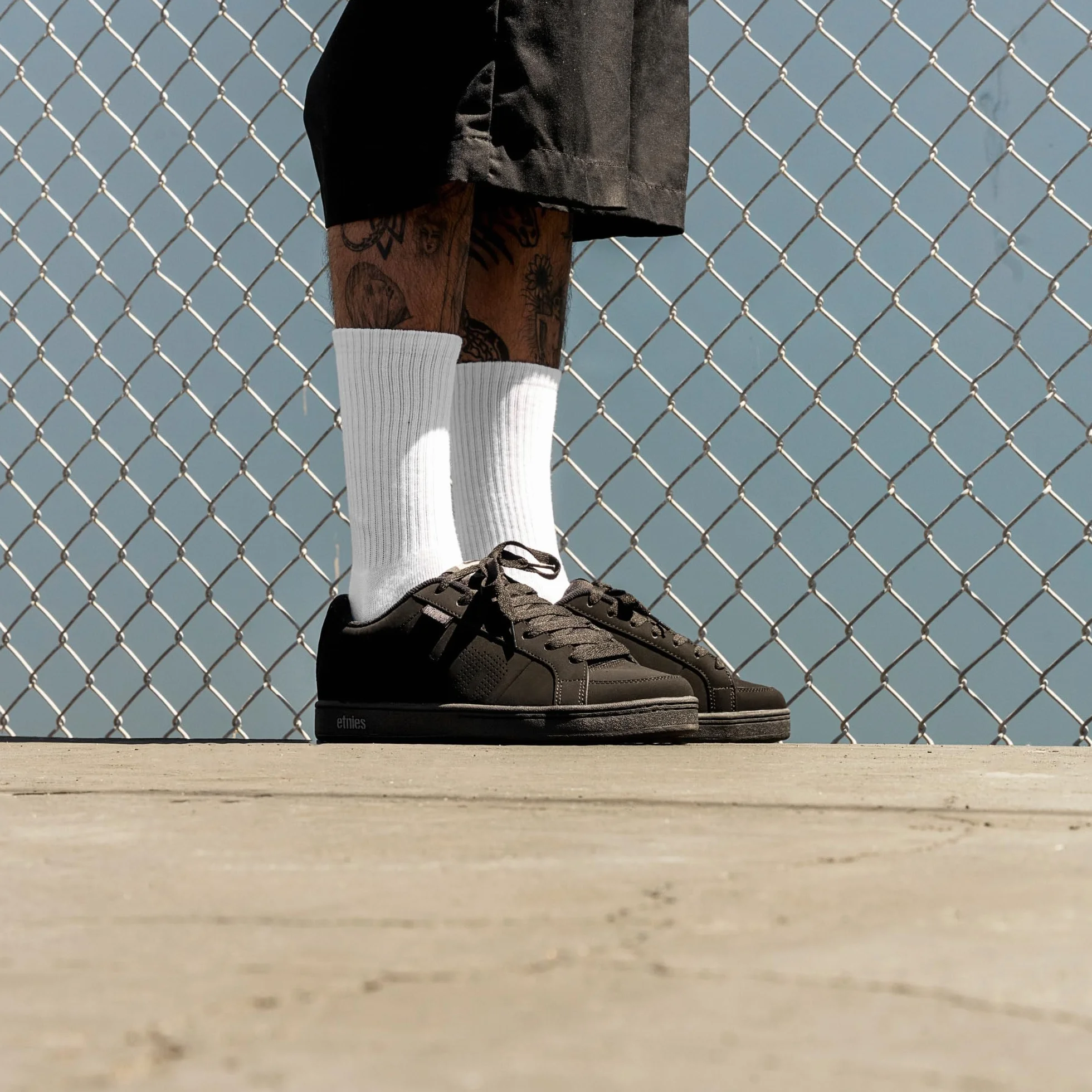 Etnies Kingpin Męskie buty deskorolkowe, klasyczne, bufiaste, trwałe, wygodne obuwie z wyciętą wkładką EVA