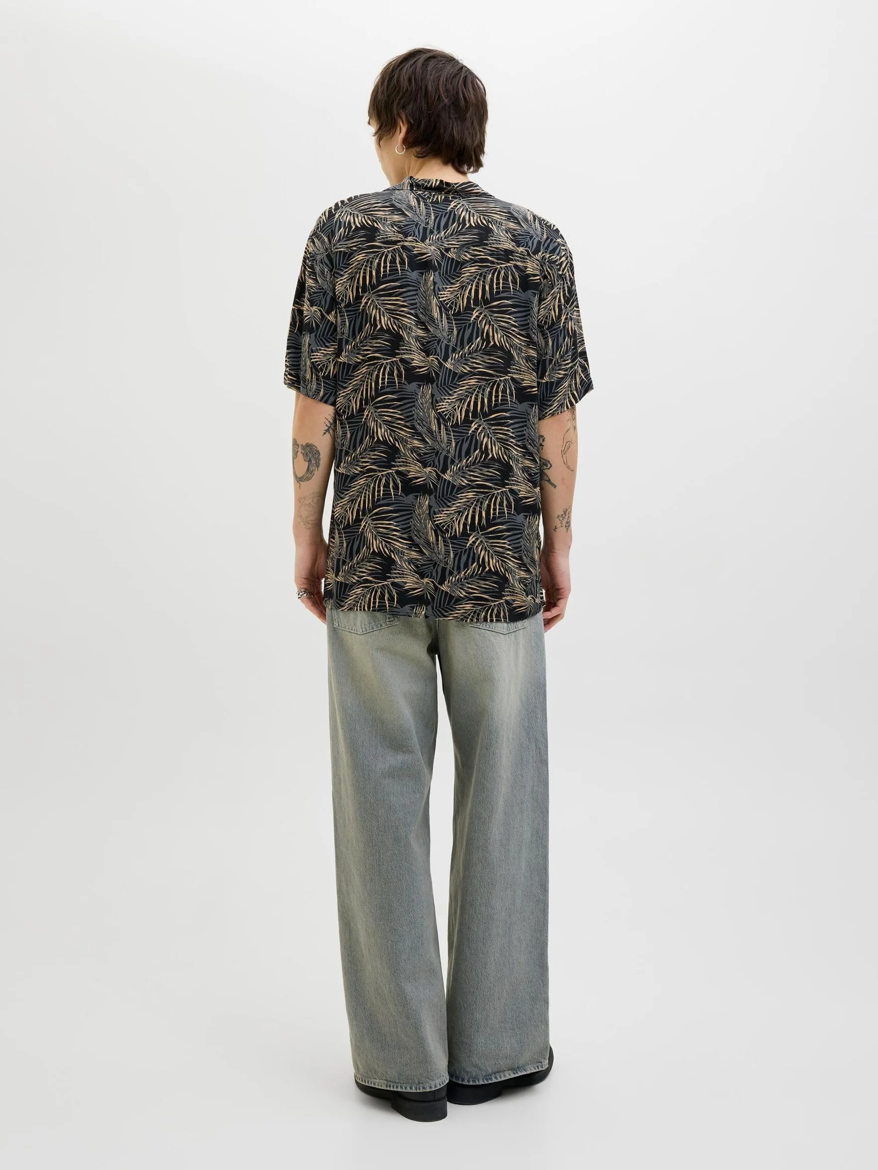 JACK & JONES Jjeff Tropical Aop Resort Shirt Ss Sn Koszula z krótkim rękawem Mężczyźni