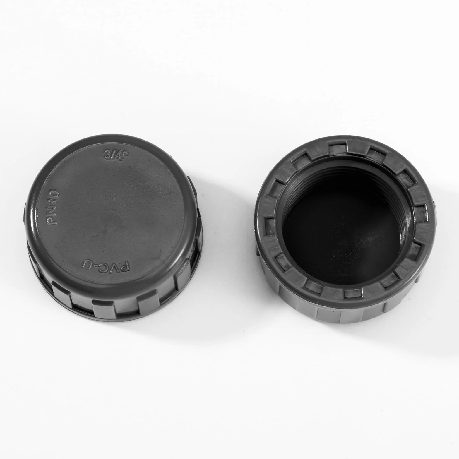 TIESOME 4 sztuki zaślepek gwintowanych PCW 3/4", gwint wewnętrzny 25 mm, nasadka rurowa z 4 sztukami uszczelek gumowych, okrągłe zaślepki, łączniki węża do uszczelniania połączeń i końcówek rur