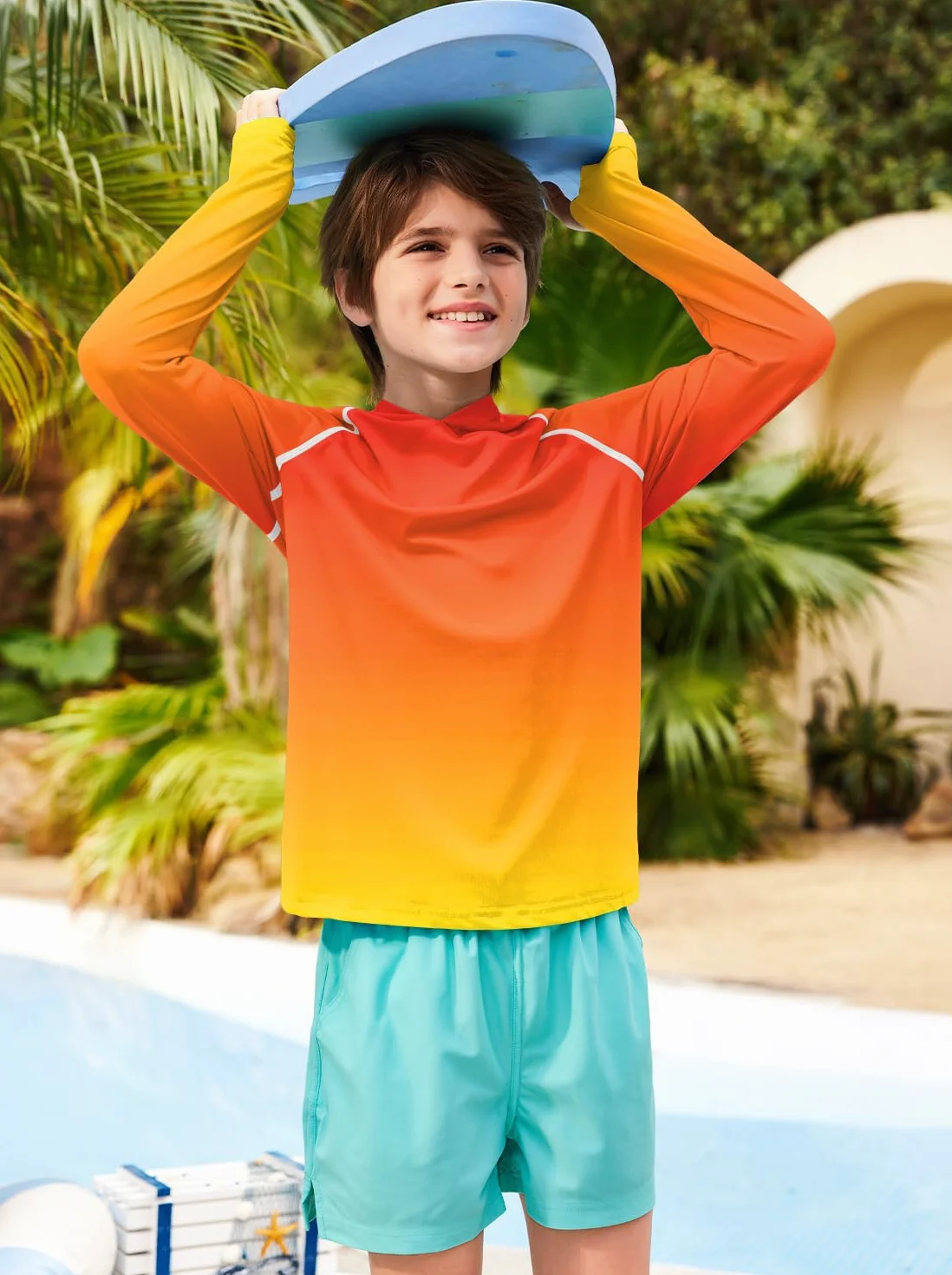 BesserBay Koszulka chłopięca UV z długim rękawem z kapturem UPF50+ Rashguard dzieci 120-160