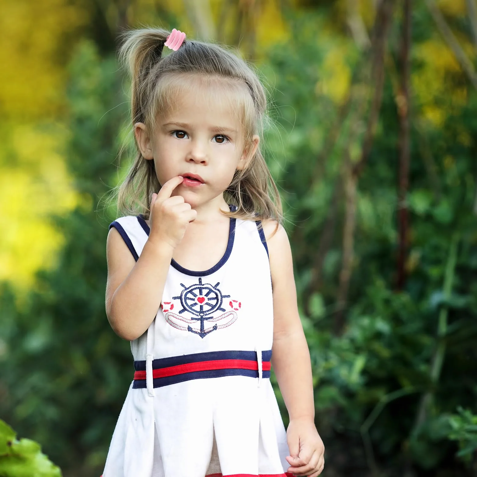 Kotkiddy 300 sztuk gumek do włosów dla dziewczynek, 2,5 cm, 30 kolorów, elastyczne akcesoria do włosów, małe nylonowe opaski do włosów dla małych dzieci, uchwyt na koński ogon