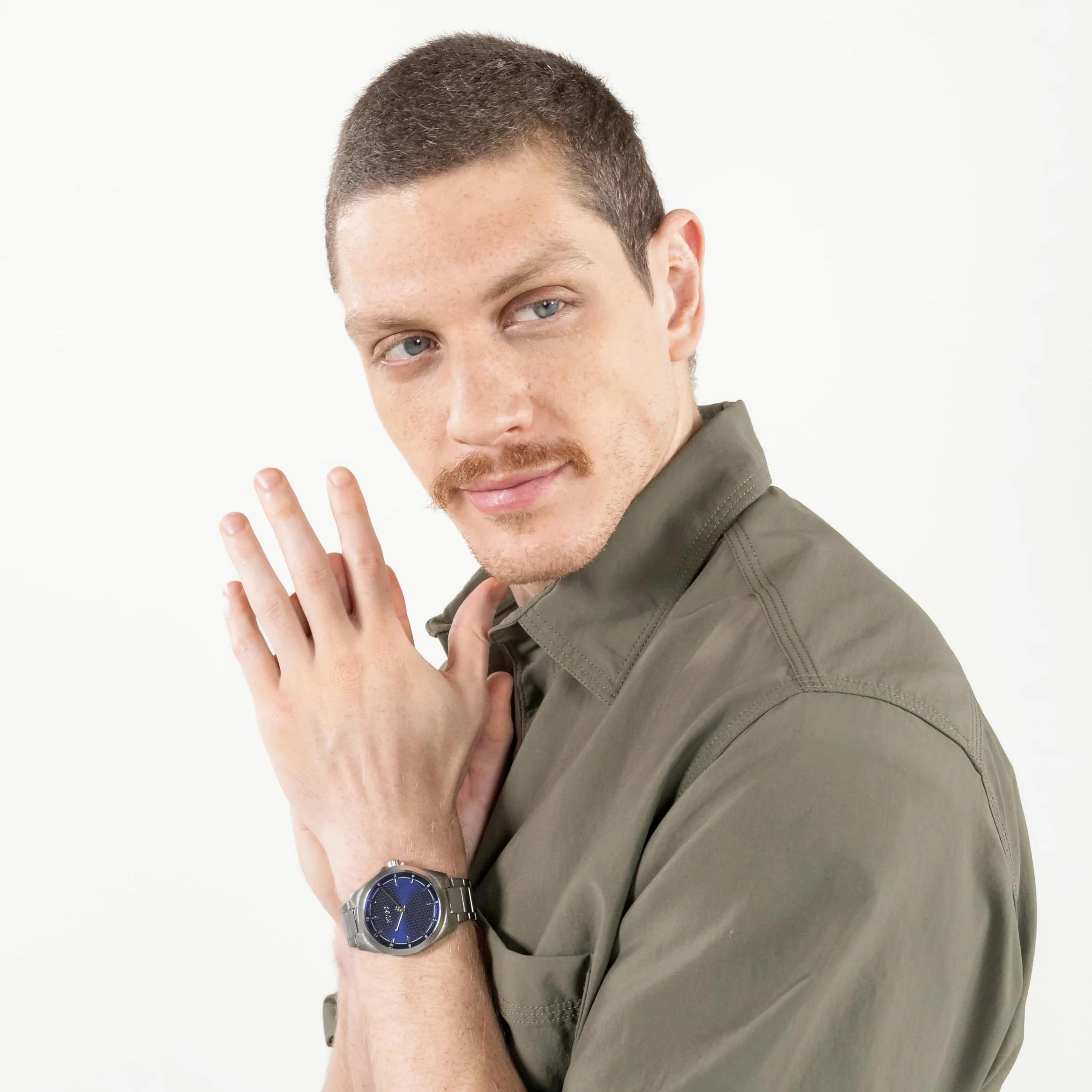 HUGO #SEAM Zegarek analogowy dla mężczyzn z bransoletą ze stali nierdzewnej