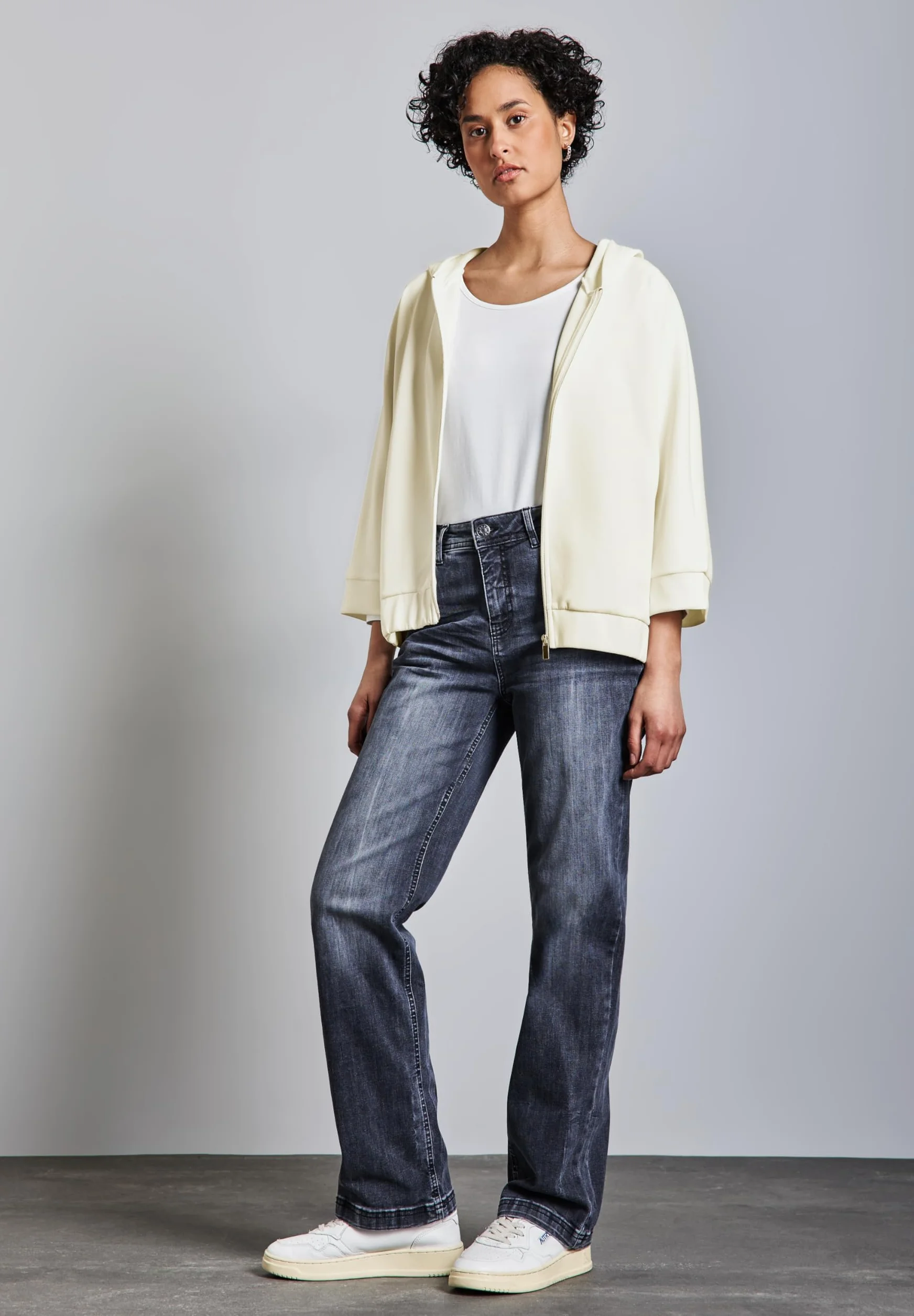 Street One Jedwabna bluza z kapturem Kobiety A322804