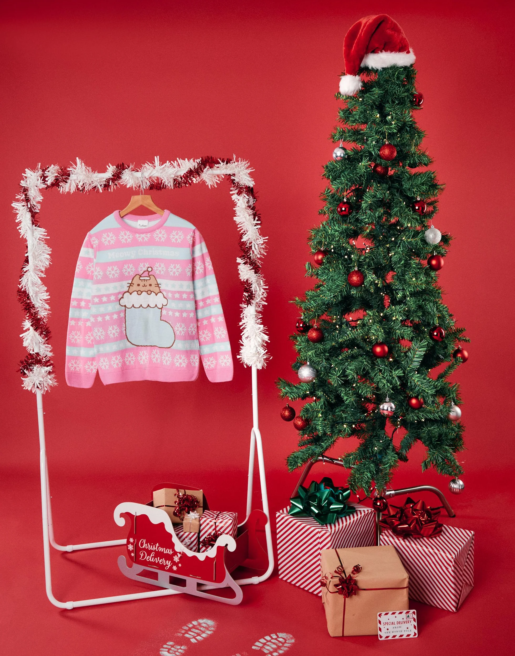 Pusheen Różowy sweter bożonarodzeniowy z dzianiny dla dziewczynek | świąteczny sweter - uroczo przytulny | stylowa odzież bożonarodzeniowa The Cat | świąteczna bluza z motywem kota