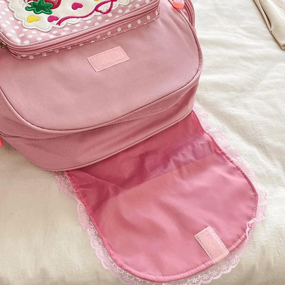 Plecak w stylu japońskim Kawaii z haftowanym truskawkowym szyciem, mini plecak z koronkowym wzorem truskawki, uroczy plecak szkolny dla dziewczynki