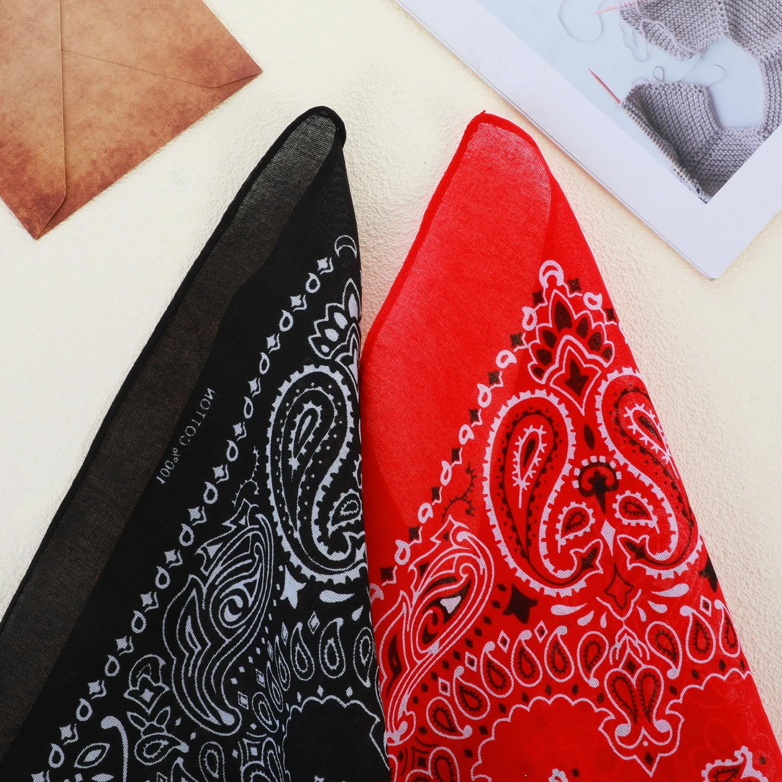 Yuanout 2 bandany Paisley, 100% bawełna, metoda samochodowa lub modna, uniwersalne bandany dla mężczyzn i kobiet, czarny i czerwony, L