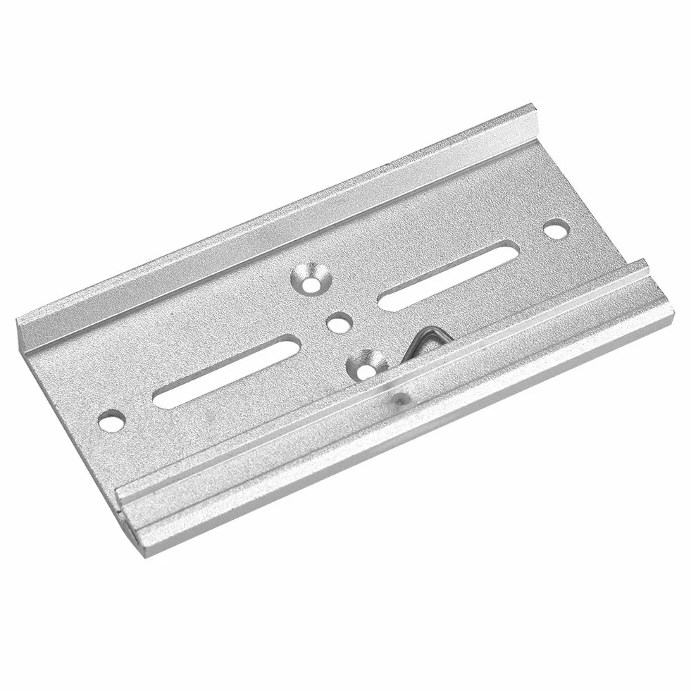 Aluminiowy zacisk montażowy na szynę DIN 35 mm do mocowania przekaźników