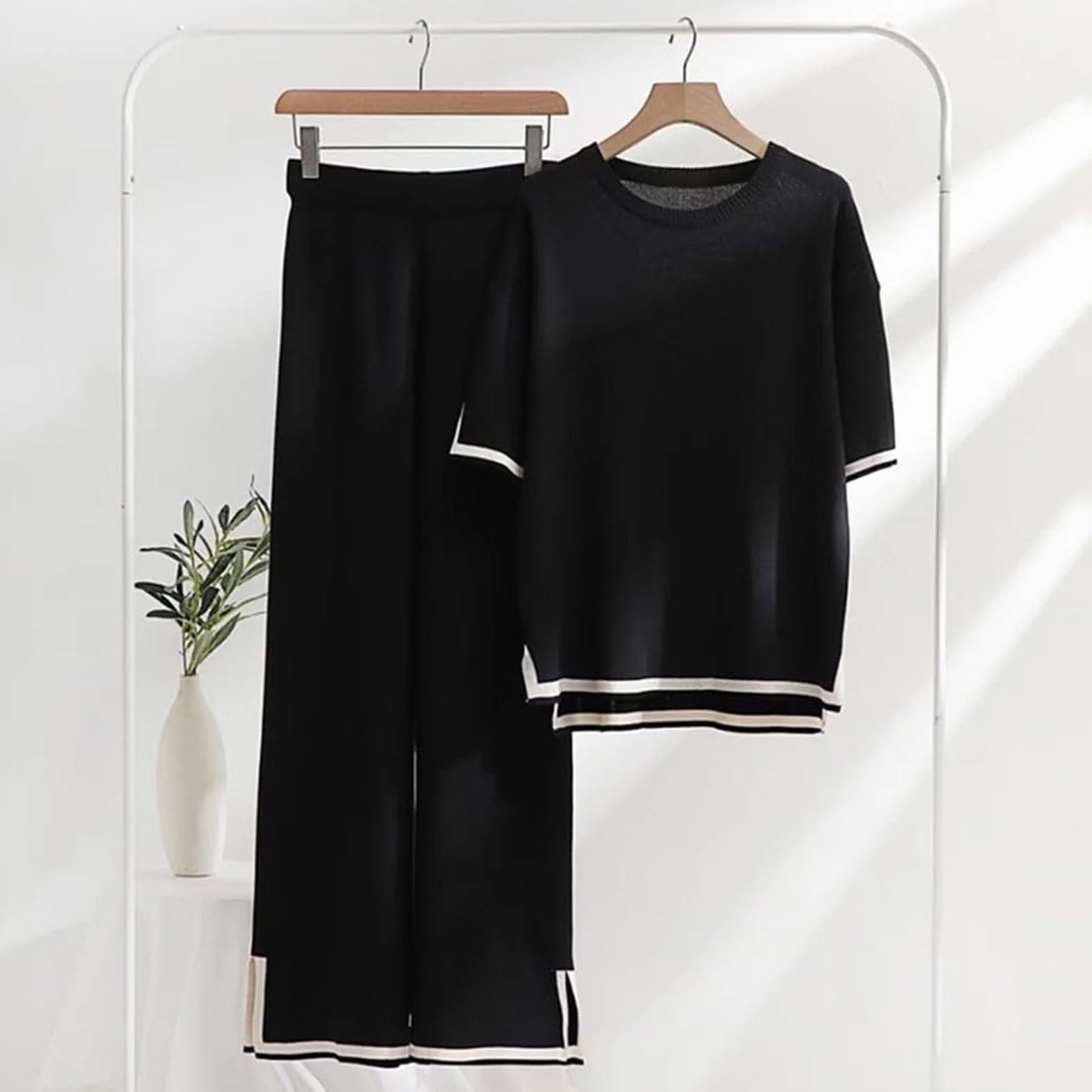 Womens Knit 2 Piece Sweater Sets Lounge Sets Silk Feel Oversized Casual Short Sleeve Knit Pullover Tops Wide Leg Pants Tracksuit Homewear Elegant Trousers Sets,006,M
