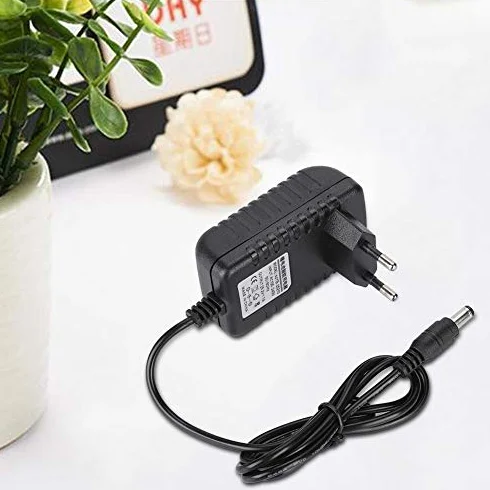 25,2 V 1 A Szybkie ładowanie, adapter ładujący 100-240 V wejście Li-Ion wielopoziomowa ochrona wtyczka UE