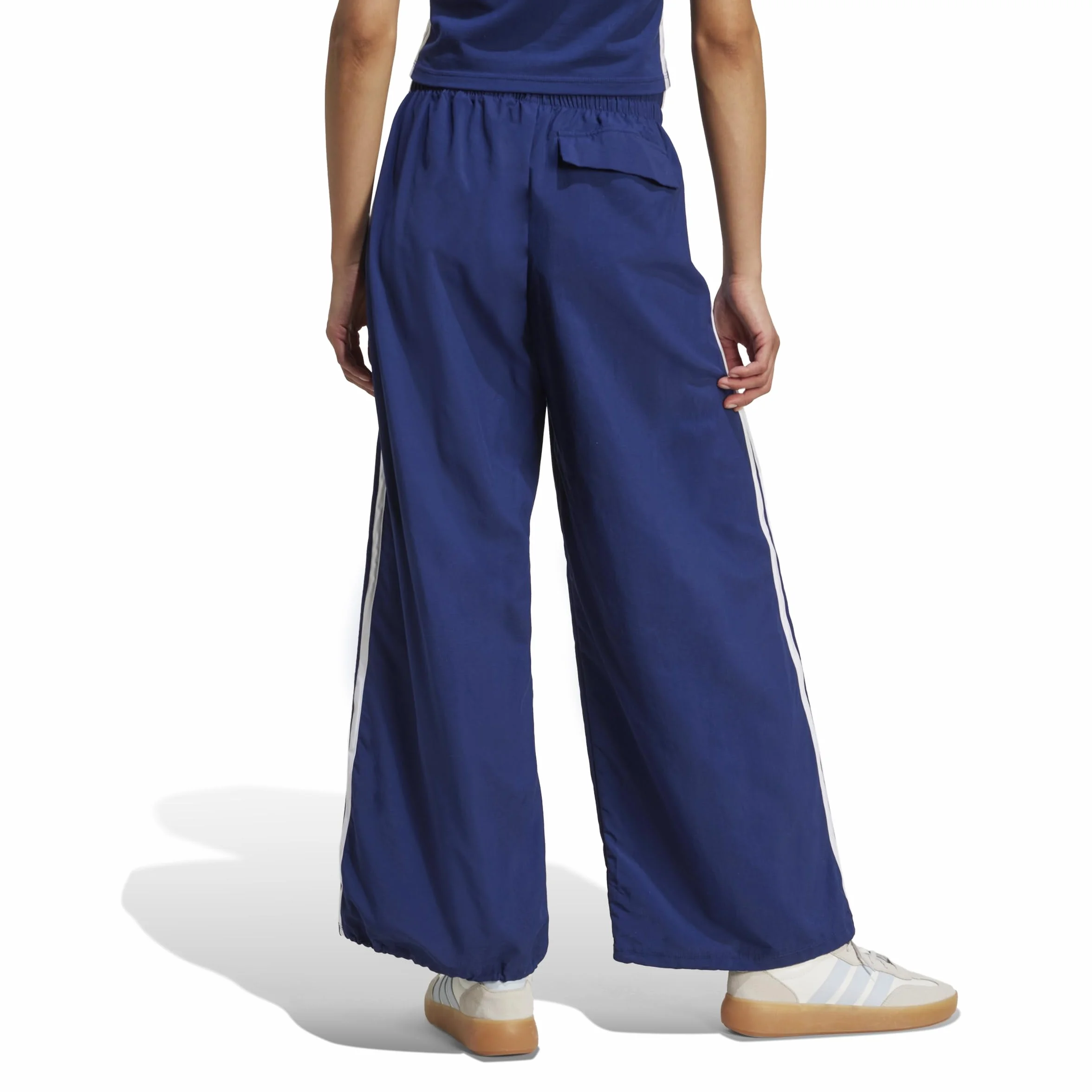 adidas Essentials 3-stripes Lifestyle Woven Parachute Pants - Spodnie golfowe Kobiety