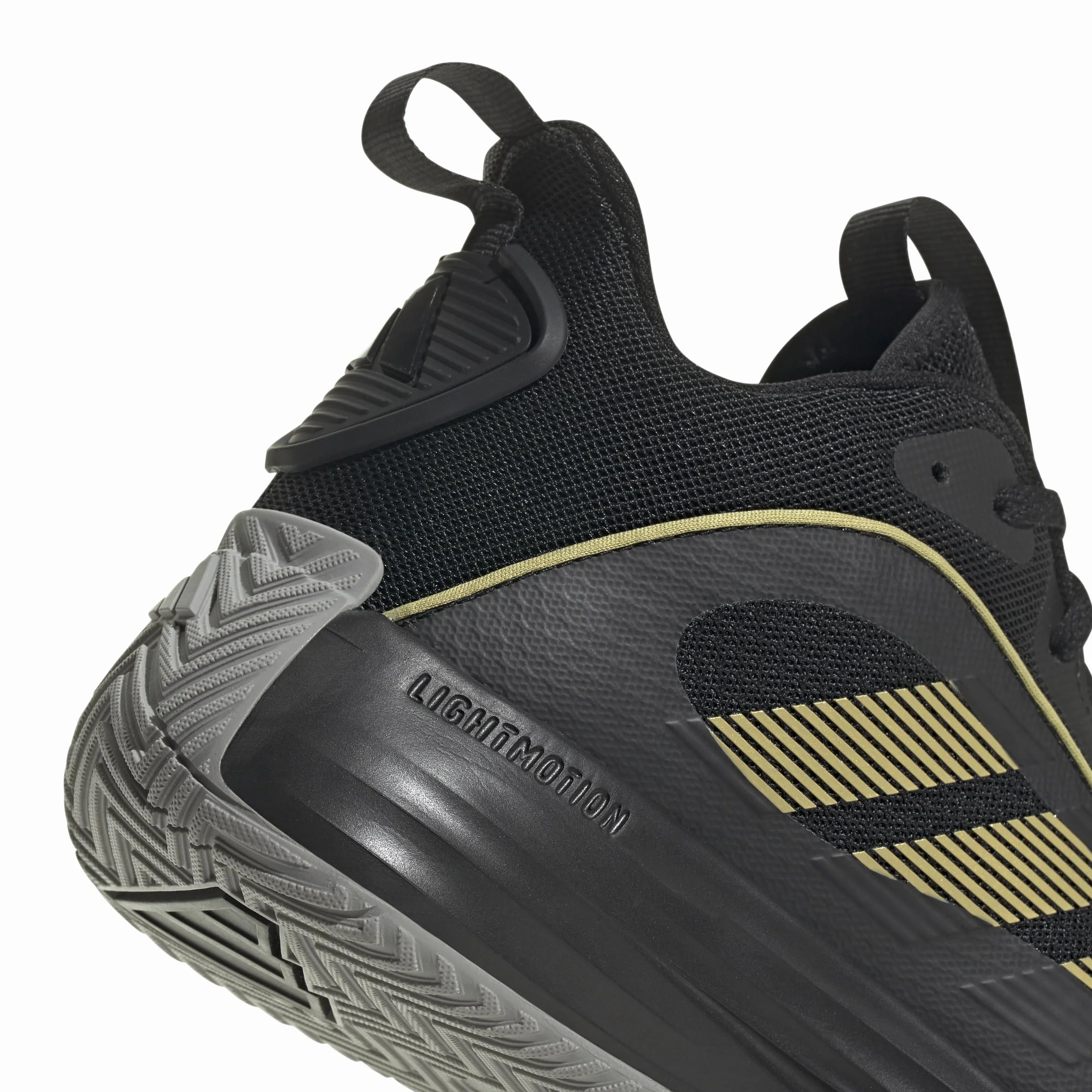 adidas Mezczyzni Own The Game 3 Shoes, Core Black/Gold Metallic/Mgh Solid Grey, 43 1/3 EU