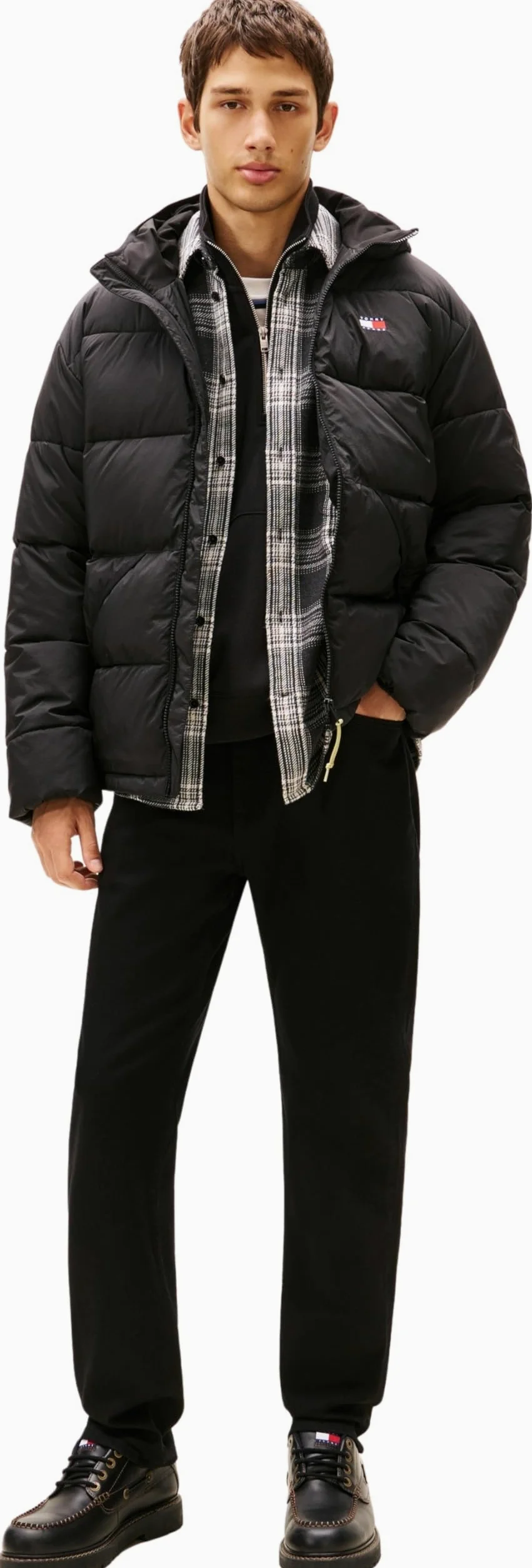 Tommy Jeans Męska kurtka puchowa TJM VAIL HOODED PUFFER EXT DM0DM22296, CZARNY (czarny), L, czarny (czarny), L