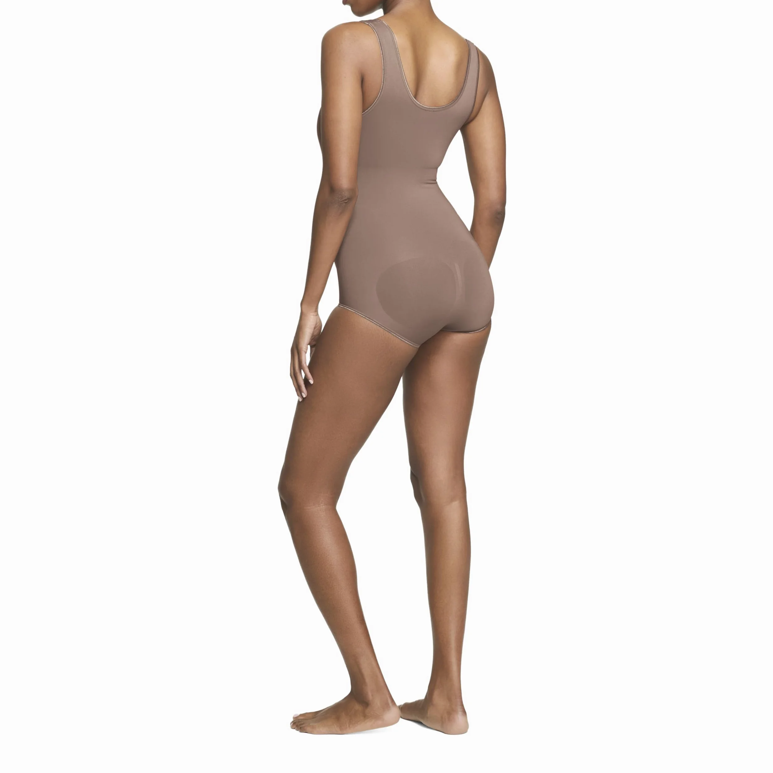 SPANX ASSETS, Body bez rękawów