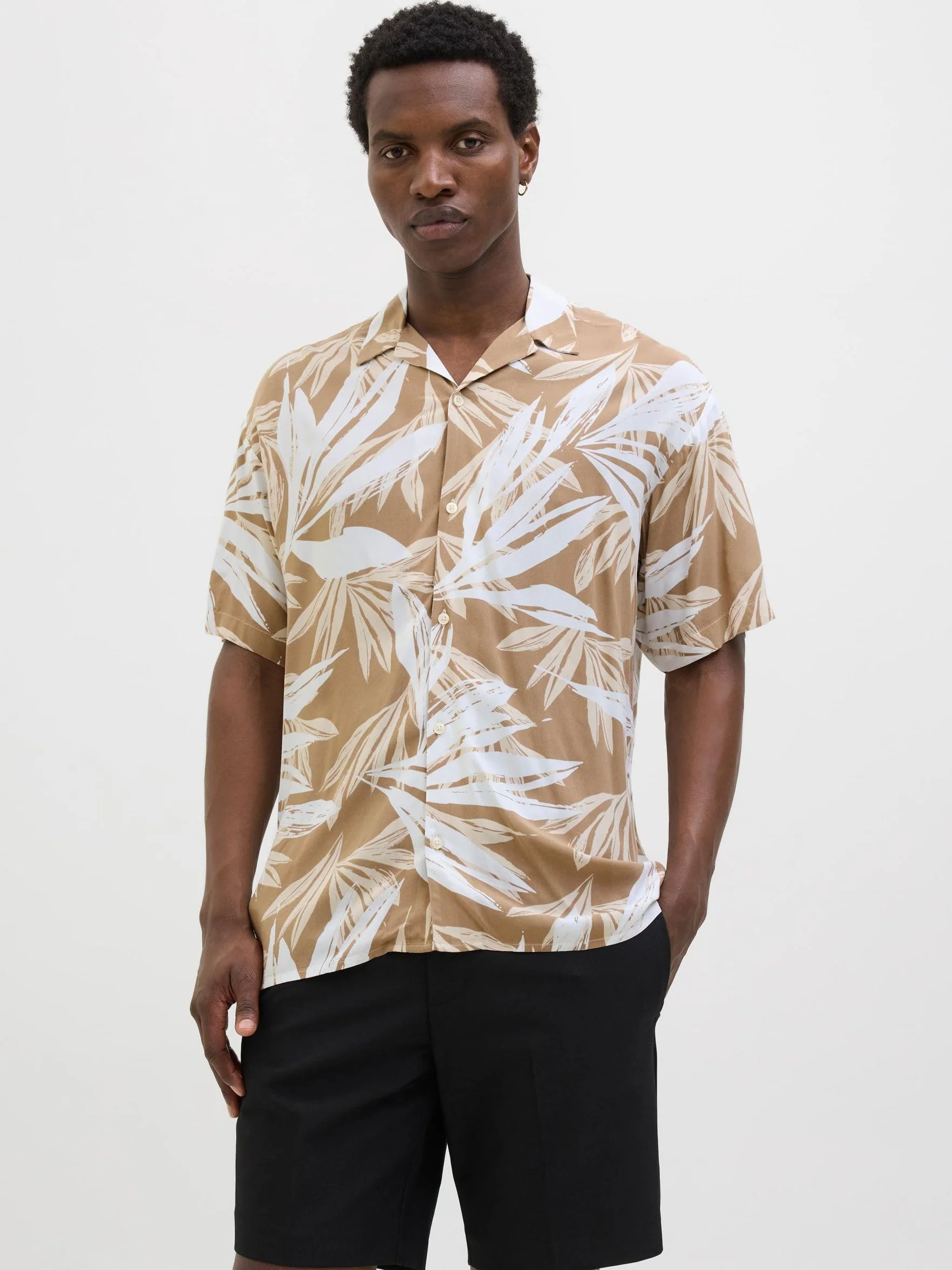 JACK & JONES Jjeff Tropical Aop Resort Shirt Ss Sn Koszula z krótkim rękawem Mężczyźni