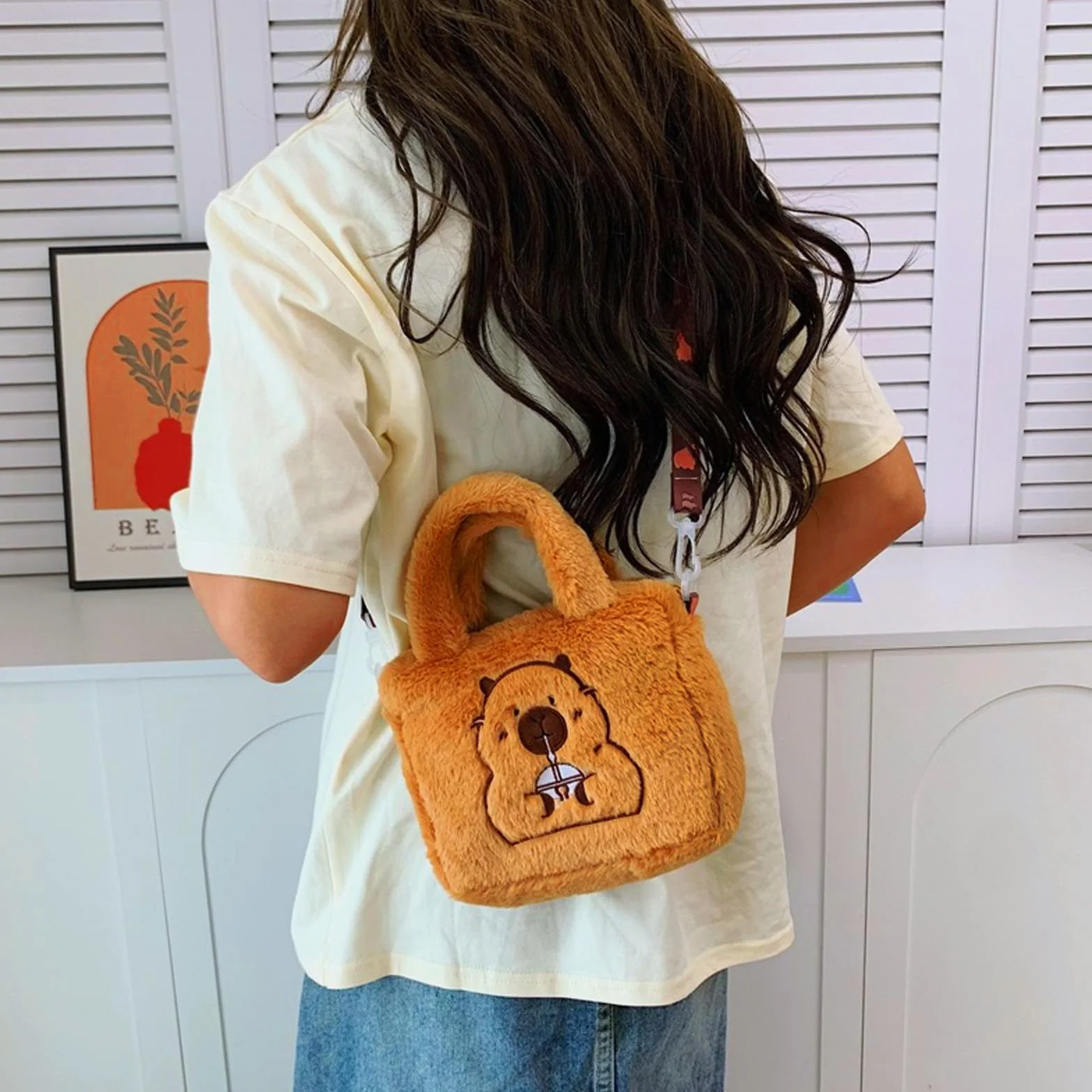Capybara Pluszowa torebka dziewczęca torba na ramię crossbody 18x16x6 cm