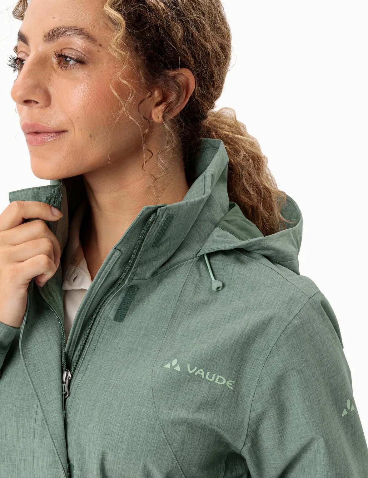 VAUDE Kurtka przeciwdeszczowa – Rosemoor Jacket II, damska kurtka przeciwdeszczowa, wodoszczelna i oddychająca, funkcjonalna 2-warstwowa kurtka outdoorowa, słup wody 10 000 mm, kurtka przejściowa lub