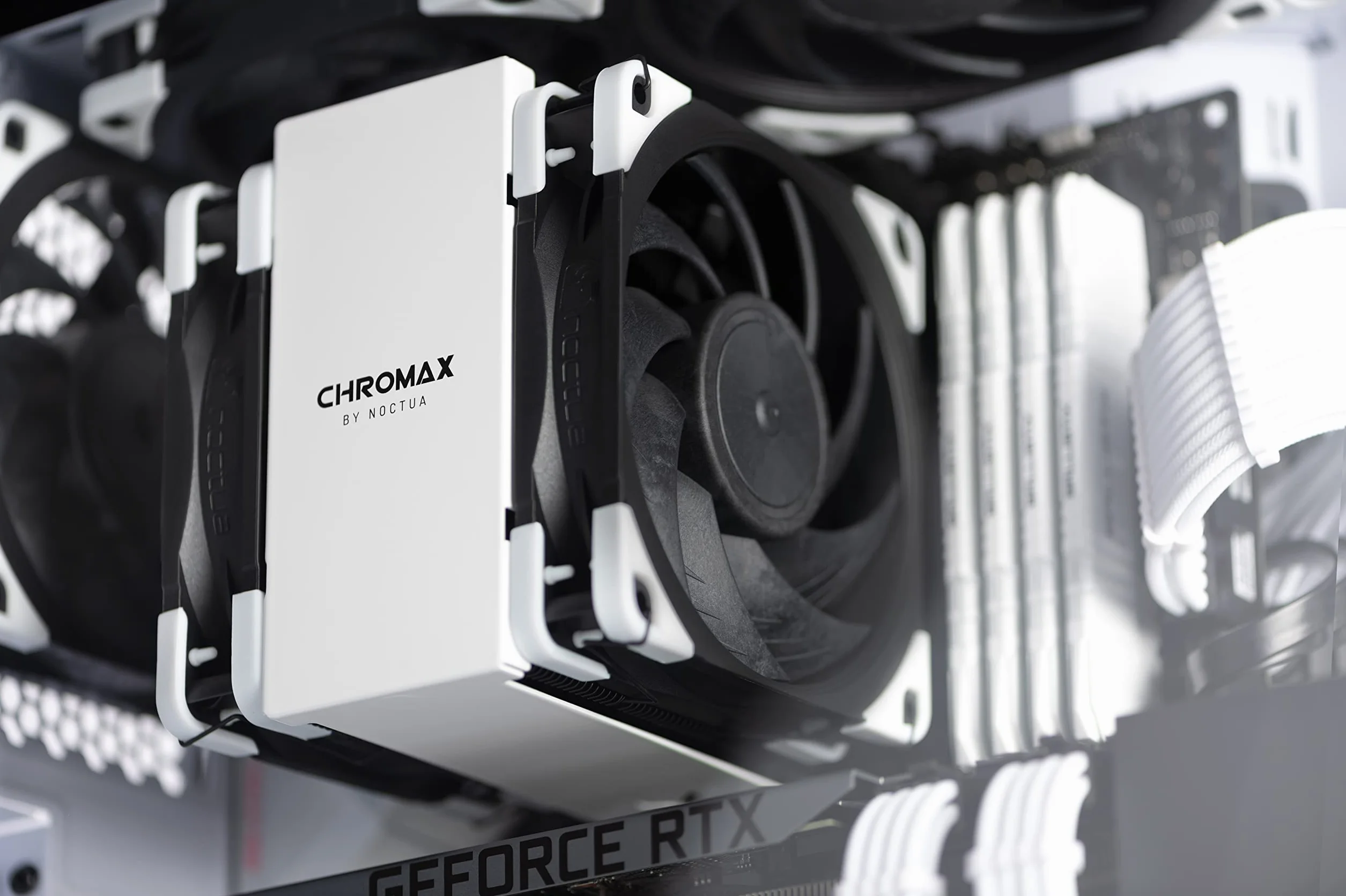 Noctua NA-SAVP1 chromax.white, Podkładki Antywibracyjne do 120- i 140-Milimetrowych Wentylatorów Noctua (16 sztuk, Biały)