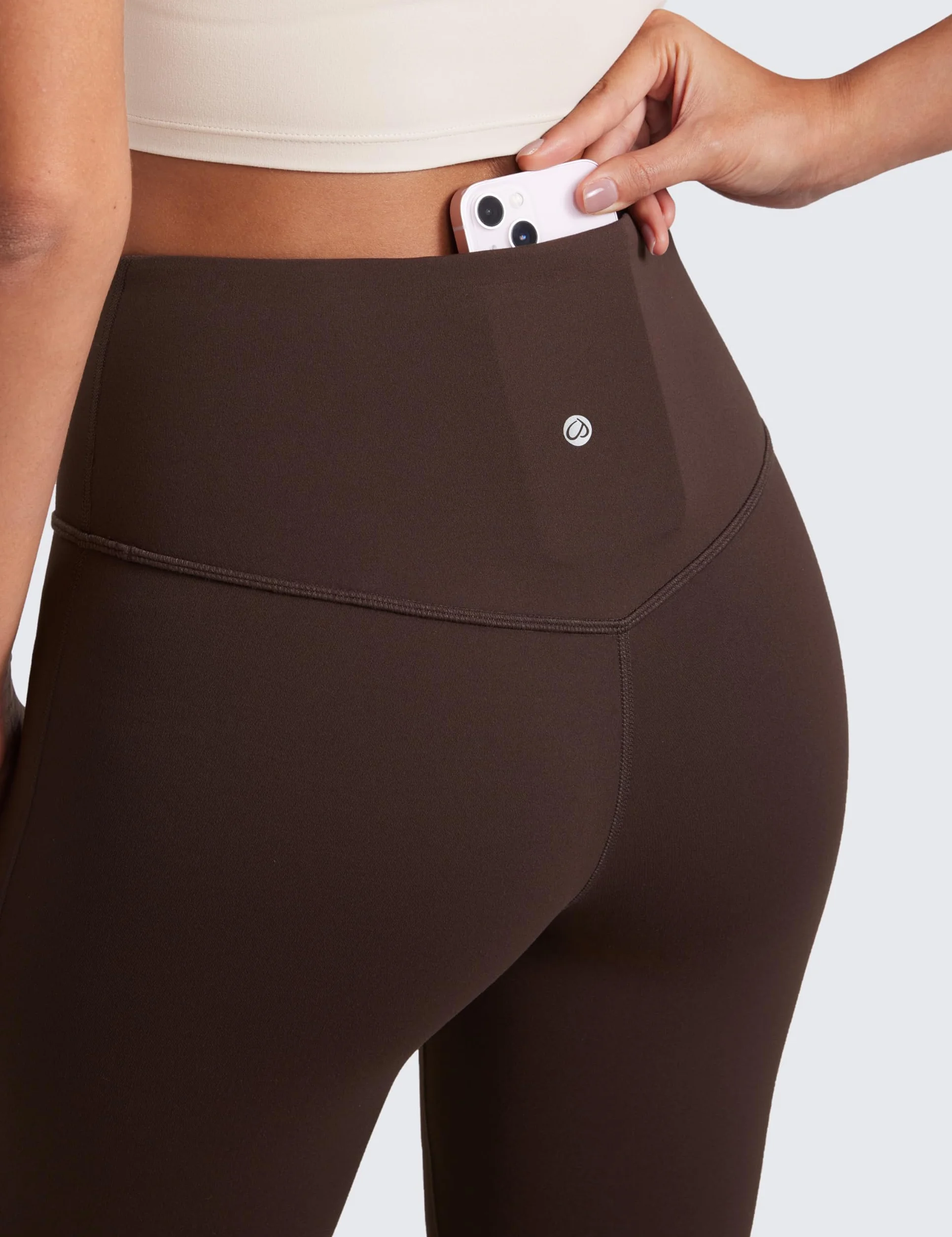 CRZ YOGA Damskie spodnie Butterluxe z wysokim stanem i rozszerzanymi nogawkami do jogi Bootcut z szeroką nogawką i kieszenią Lounge - 81cm