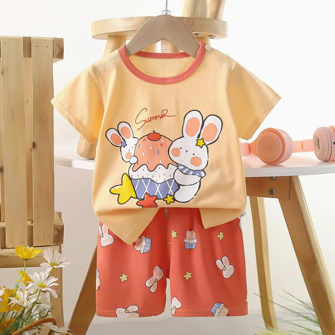 6-częściowy/3 zestawy dla chłopców z krótkim rękawem T-shirt i szorty zestaw miękki, 100% bawełna, oddychający wzór kreskówkowy z guzikami na ramiona, rozm. 73-130 0-7 lat