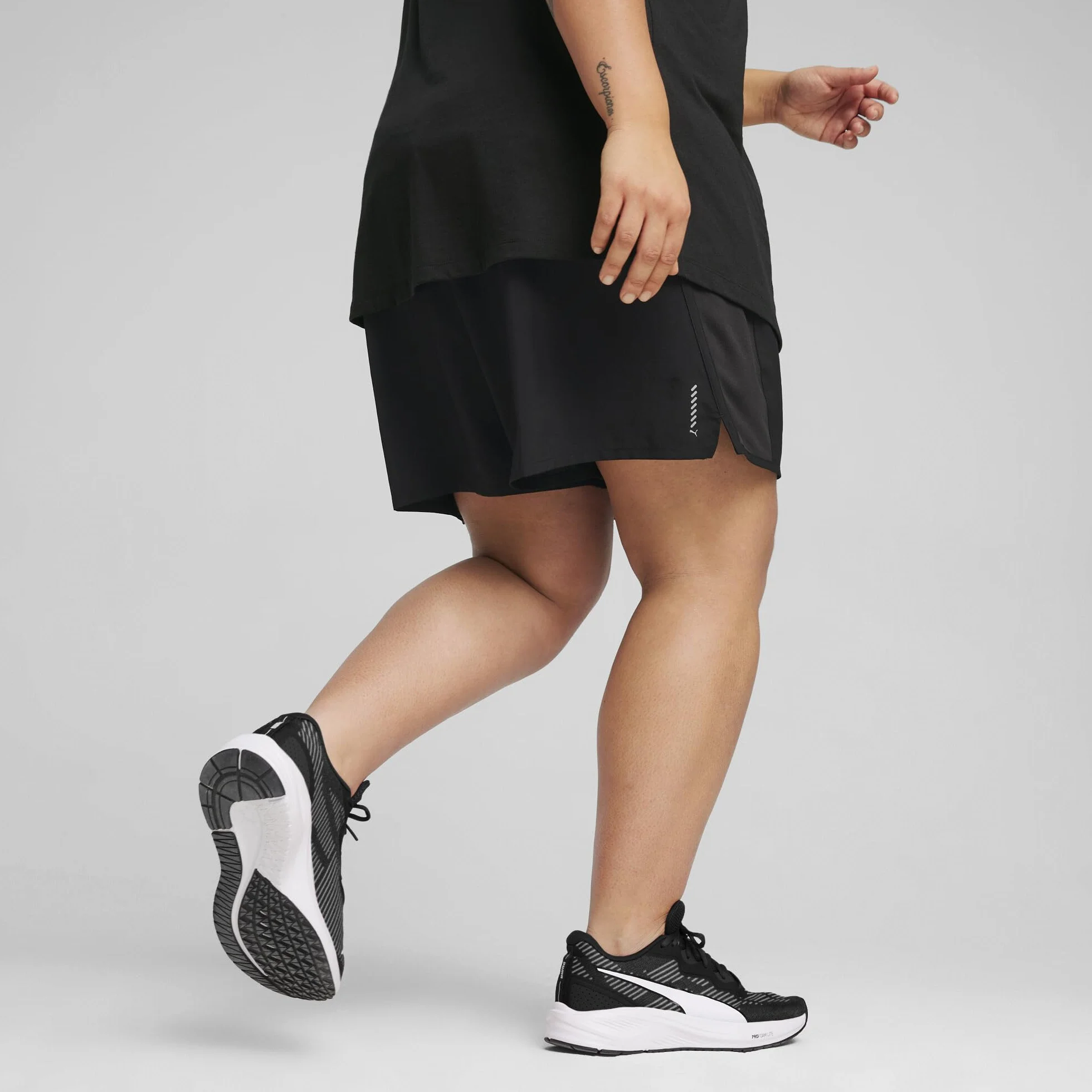 PUMA Run Favorite Velocity 12,7 Cm Krótki W - Dopasowane szorty Kobiety