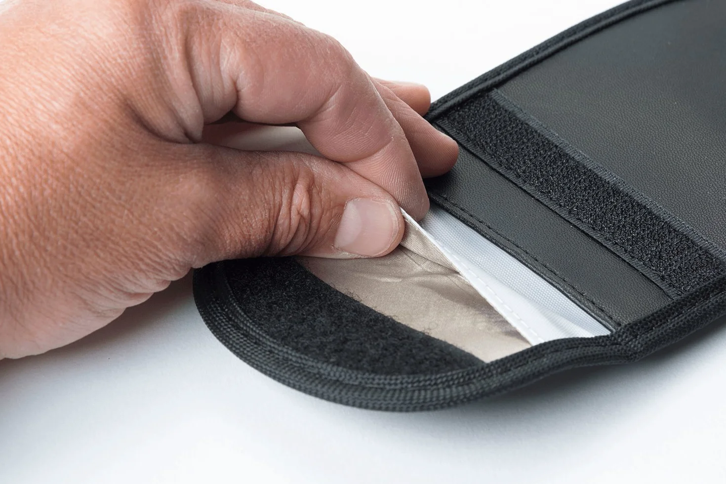 2 x etui na kluczyki do samochodu, z osłoną RFID, ochrona przed kradzieżą, na kluczyki, karty kredytowe, etui ze sztucznej skóry, kolor czarny