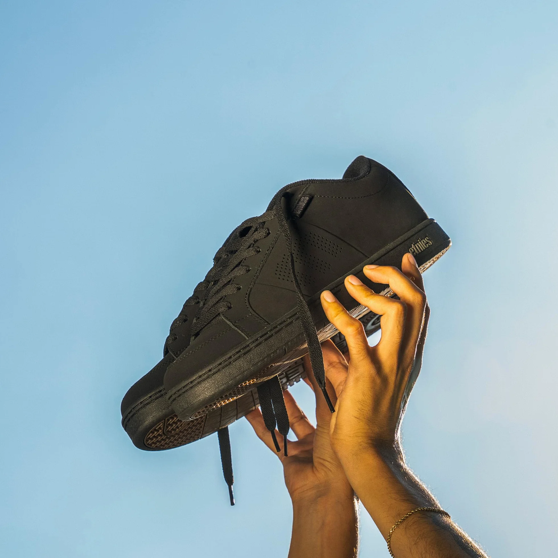 Etnies Kingpin Męskie buty deskorolkowe, klasyczne, bufiaste, trwałe, wygodne obuwie z wyciętą wkładką EVA