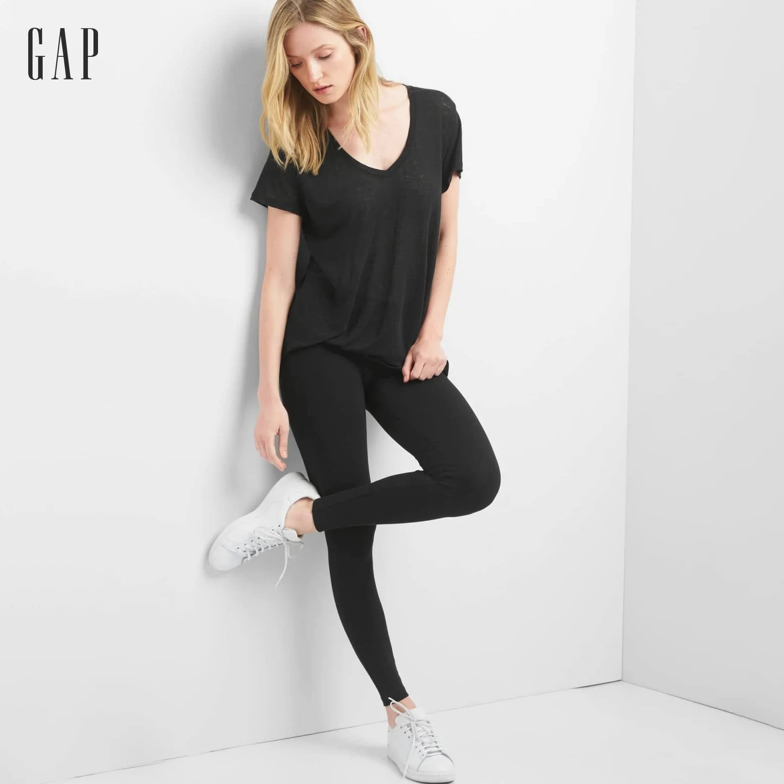 GAP Legginsy V-basic - Leginsy Kobiety