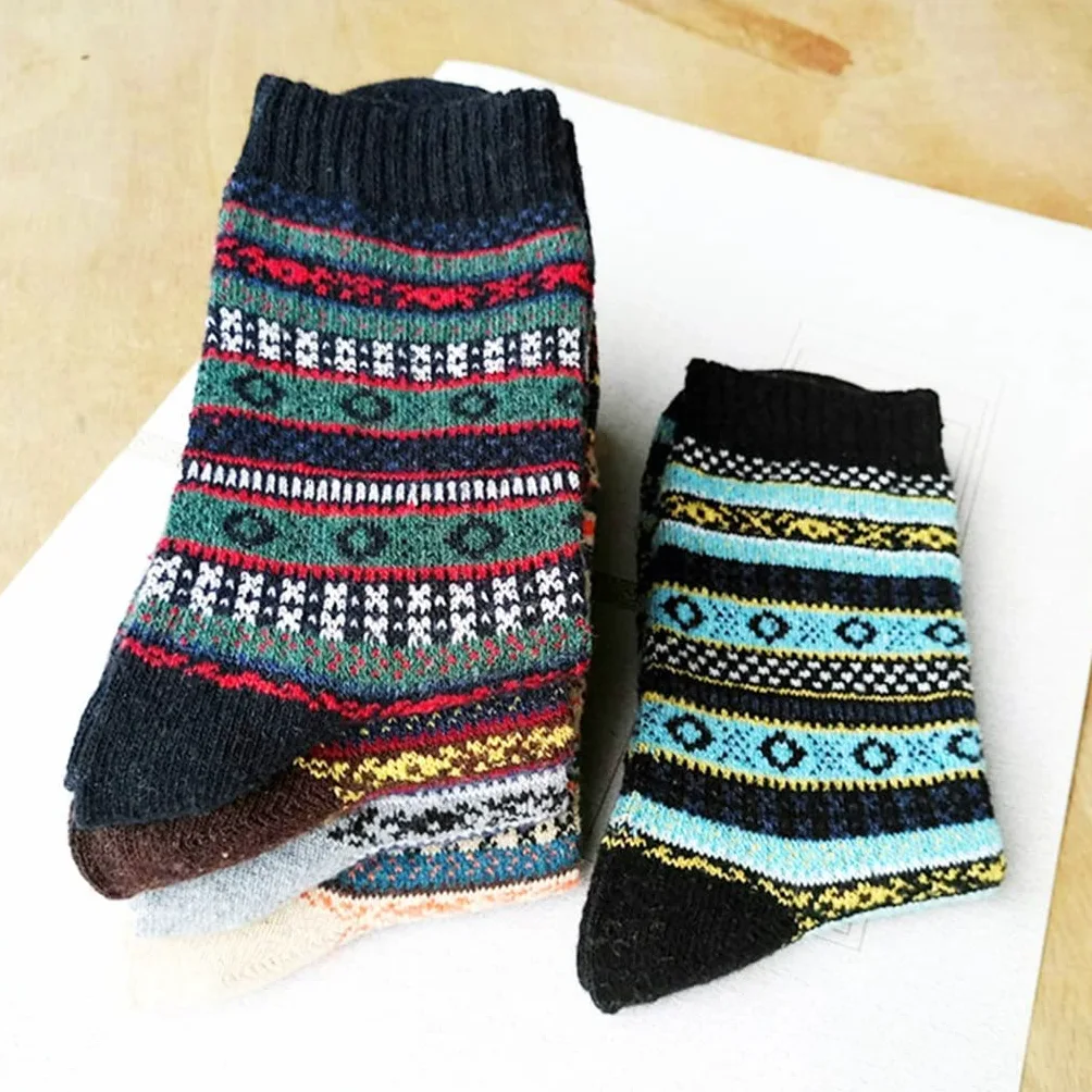 Jesień zima mężczyźni pogrubione ciepłe Harajuku retro moda codzienne wełniane skarpety śnieg skarpety (kolor: A Rozmiar: 39-45) (kolor: B, rozmiar: 39-45)
