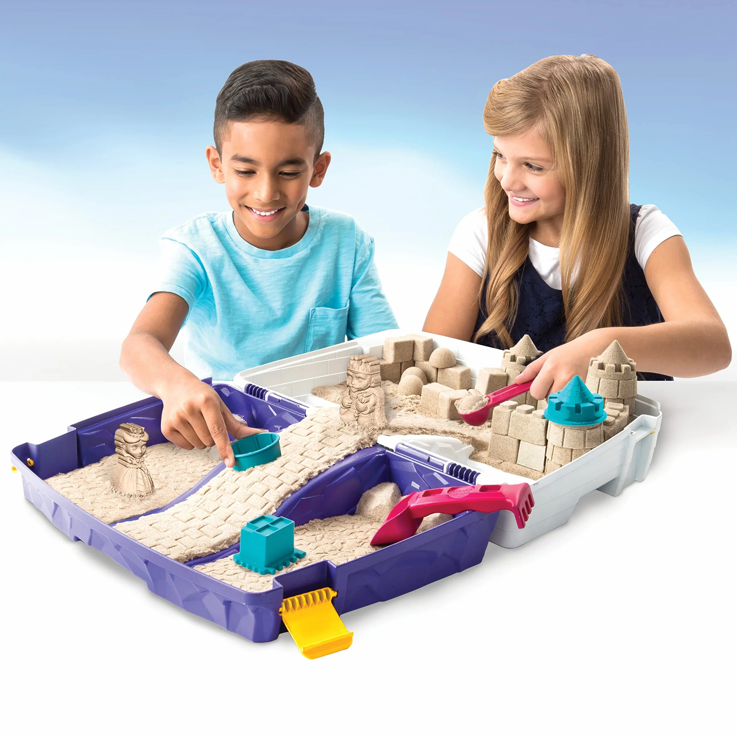 Kinetic Sand, Walizka z piaskiem kinetycznym i akcesoriami, dla dzieci od 3 lat