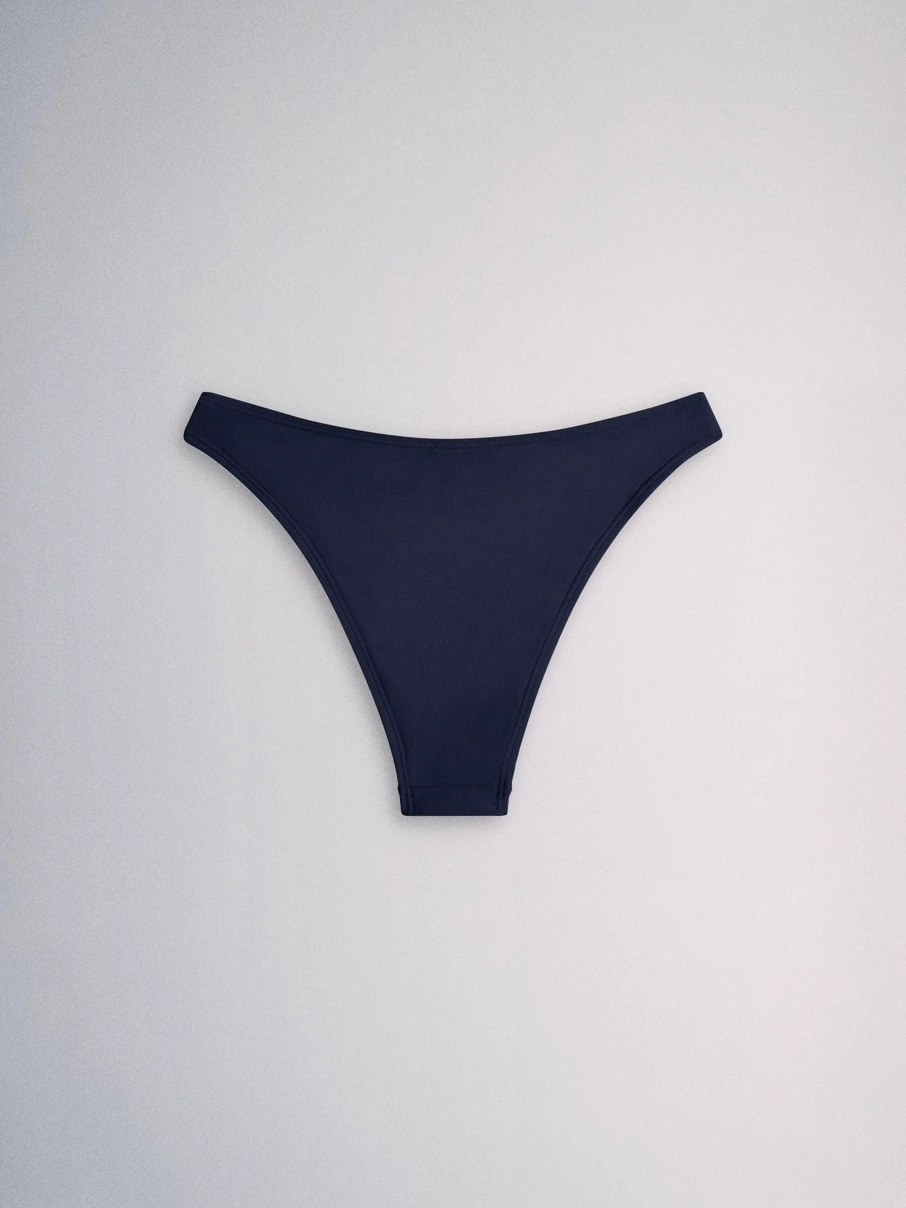 THE SET Kobiety THE SET - Zestaw 3 par wysoko wyciętych majtek od bikini