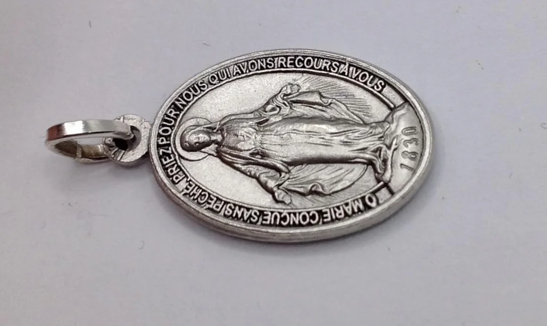 I G J MASYWNY SREBRNY MEDAL 925 Z ŁAŃCUCHEM - ORYGINALNY - 100% WYPRODUKOWANY WE WŁOCHY - MEDALE ŚWIĘTYCH PATRONÓW