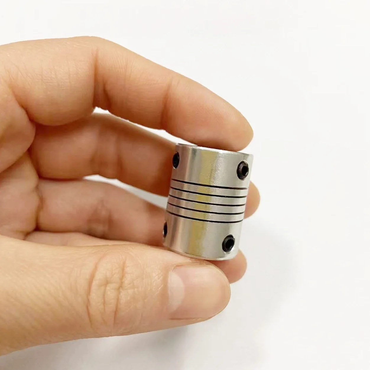 5 szt. 5 mm x 8 mm aluminiowe elastyczne sprzęgło wału OD 19 mm x dł. 25 mm złącze sprzęgła silnika krokowego CNC