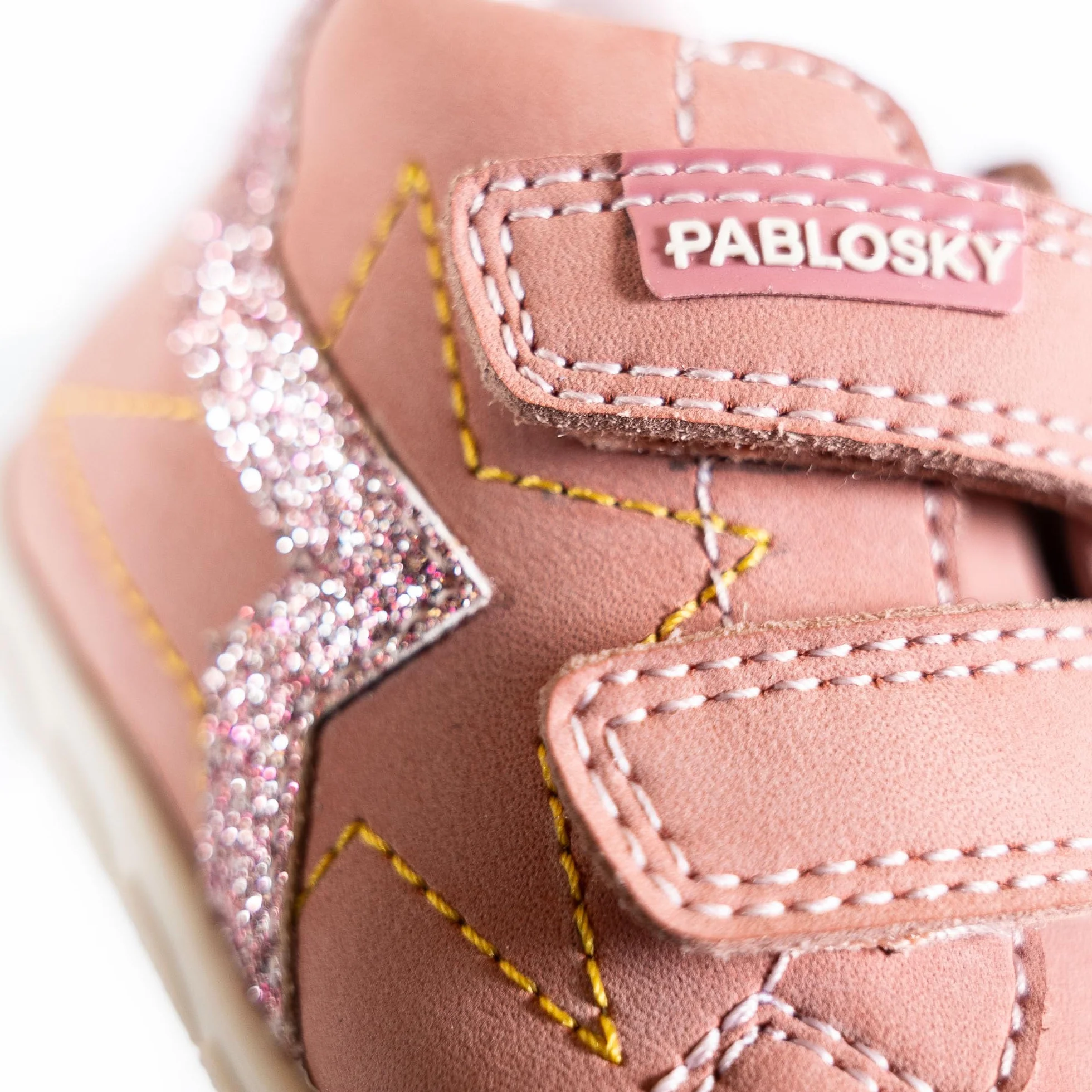 Pablosky Dziewczynki Ziggy 059574Moda — buty