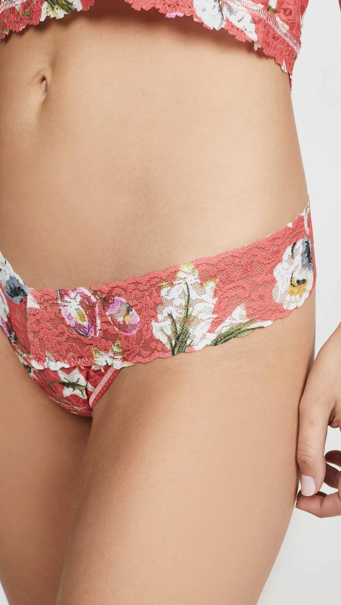 Hanky Panky damskie koral kwiatowy niski stan stringi