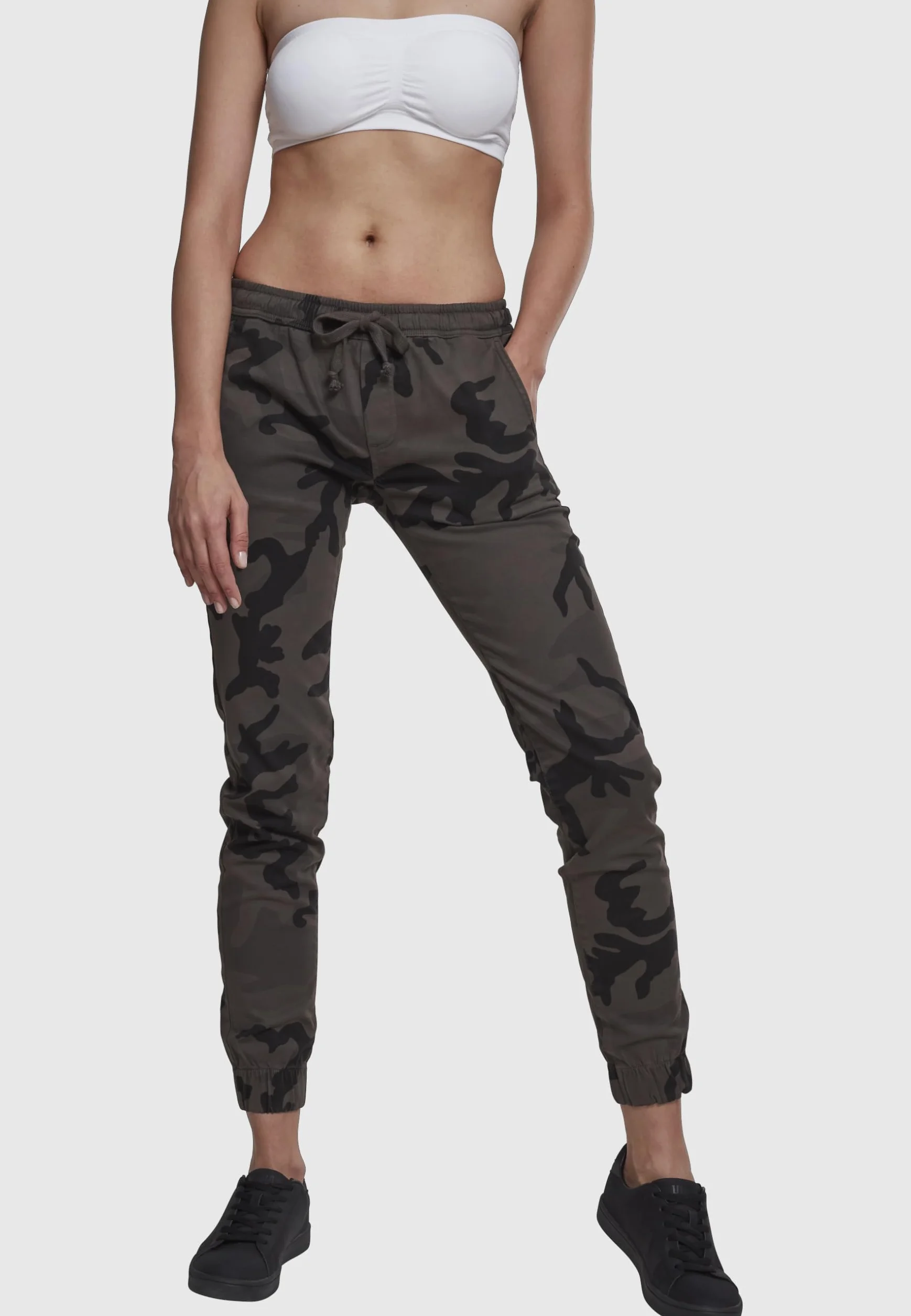 Urban Classics Damskie Spodnie Do Biegania Camo - spodnie sportowe Kobiety