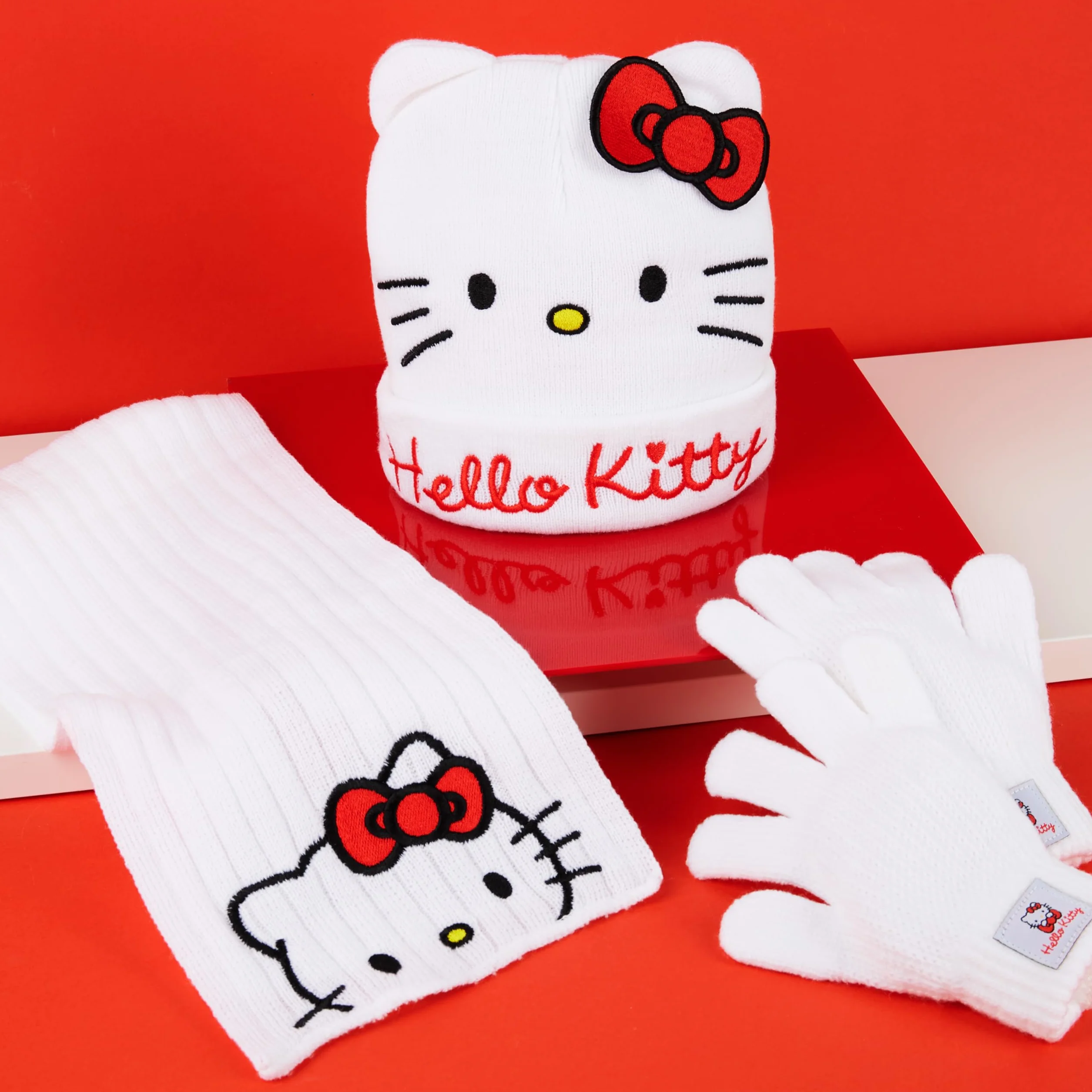 Hello Kitty Zimowy zestaw akcesoriów dla dziewcząt, nastolatków, przytulny 3-częściowy zestaw szalików i rękawiczek – prezenty dla dziewcząt, biały/różowy, Rozmiar uniwersalny