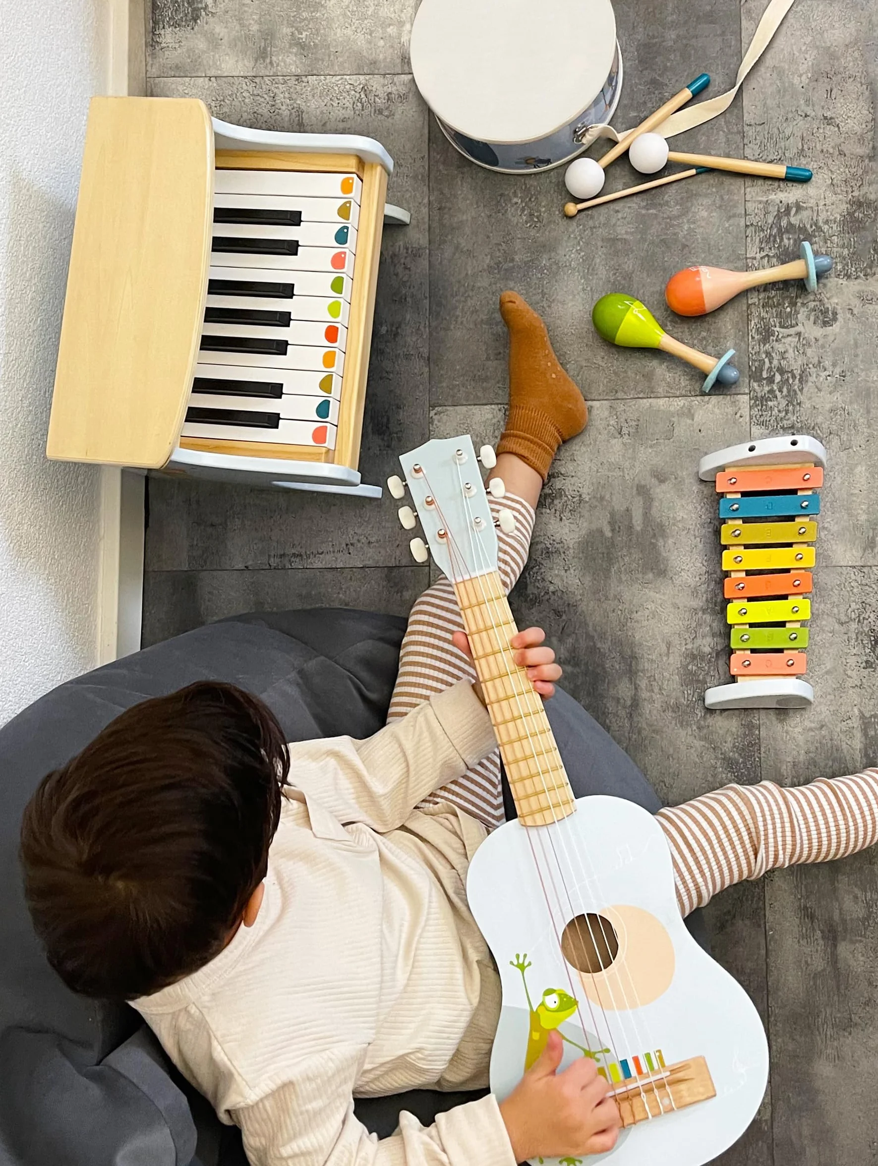 Small Foot Pianino zabawkowe "Groovy Beats", pianino dla dzieci od 3 lat, idealne do wczesnej edukacji muzycznej