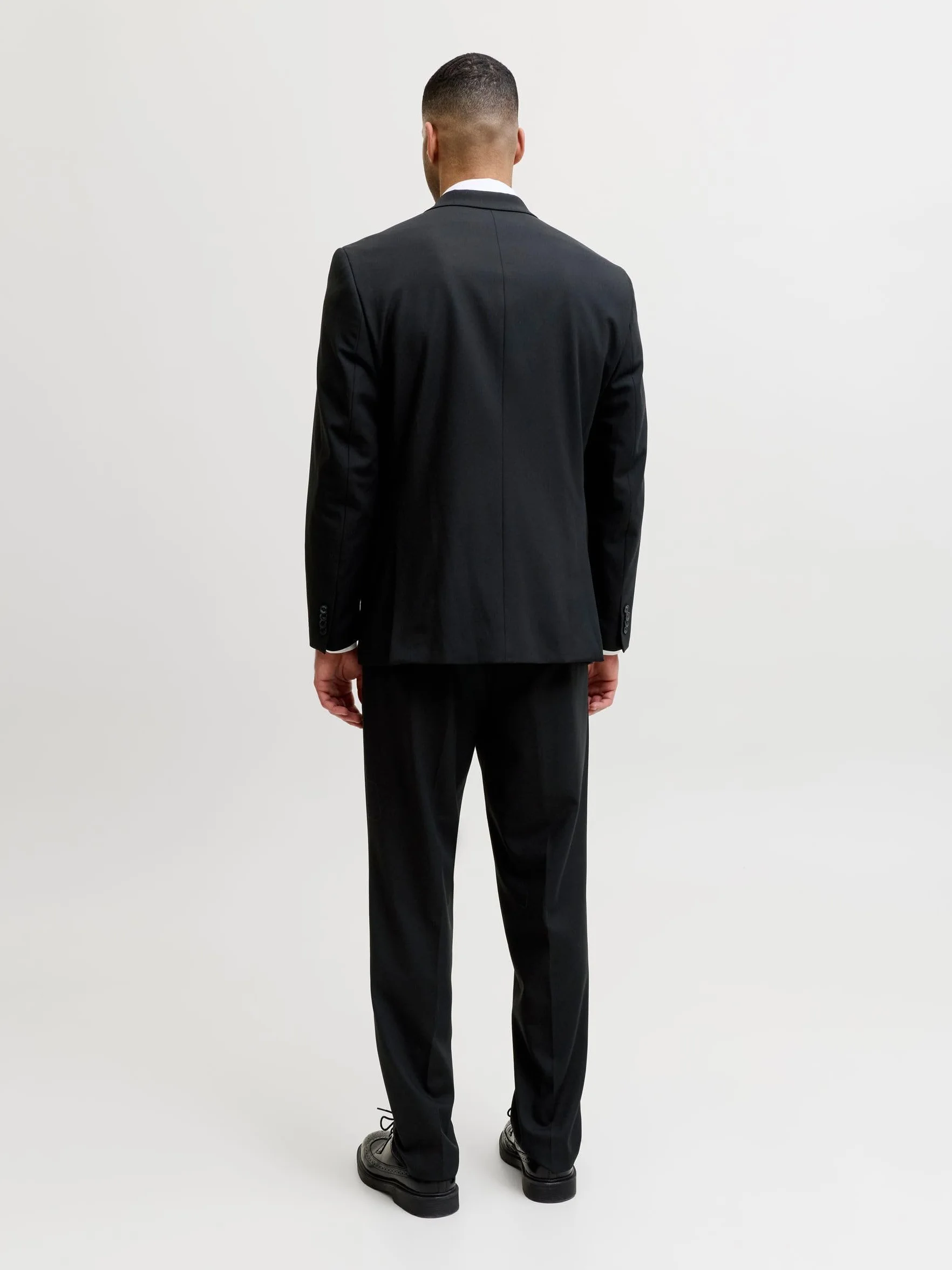 Jack & Jones JPRTHEO Suit Noos Czarny Regular Fit 48