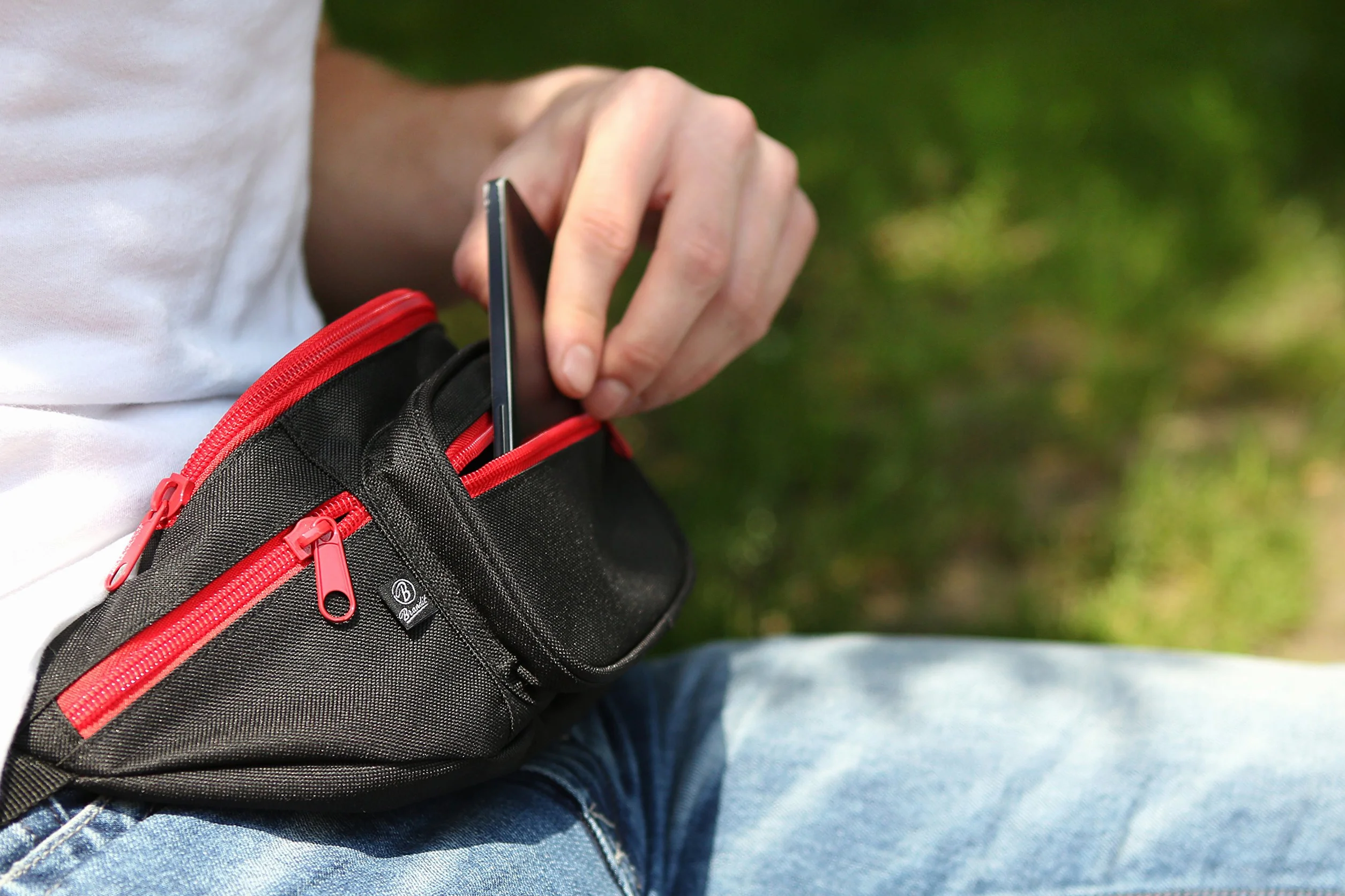Brandit Waist Belt Bag saszetka biodrowa na biodra - ramię - torba, czarny, Standard, klasyczny
