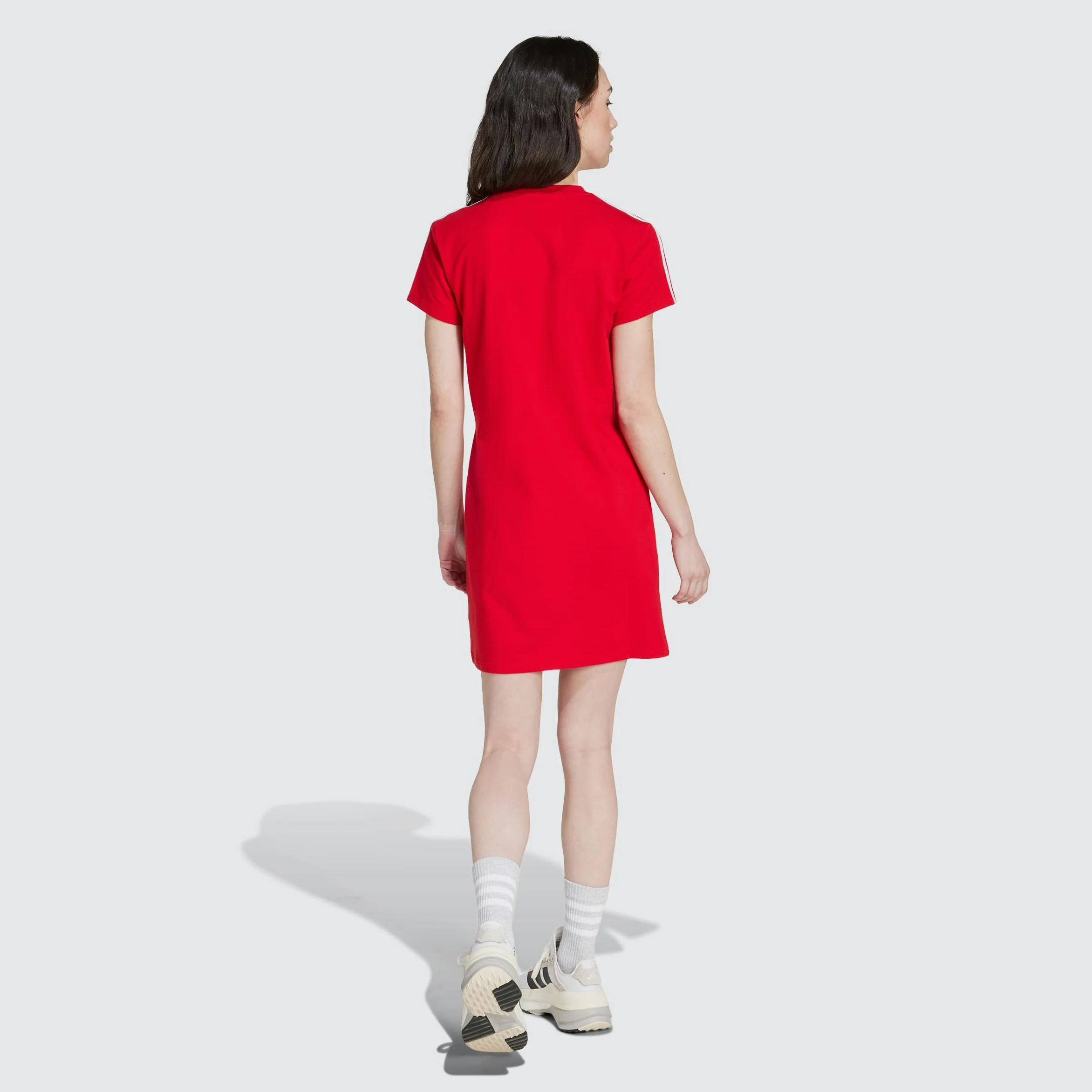 adidas Kobiety Essentials 3-Stripes Single Jersey Fitted Tee Dress, Better Scarlet S23, M