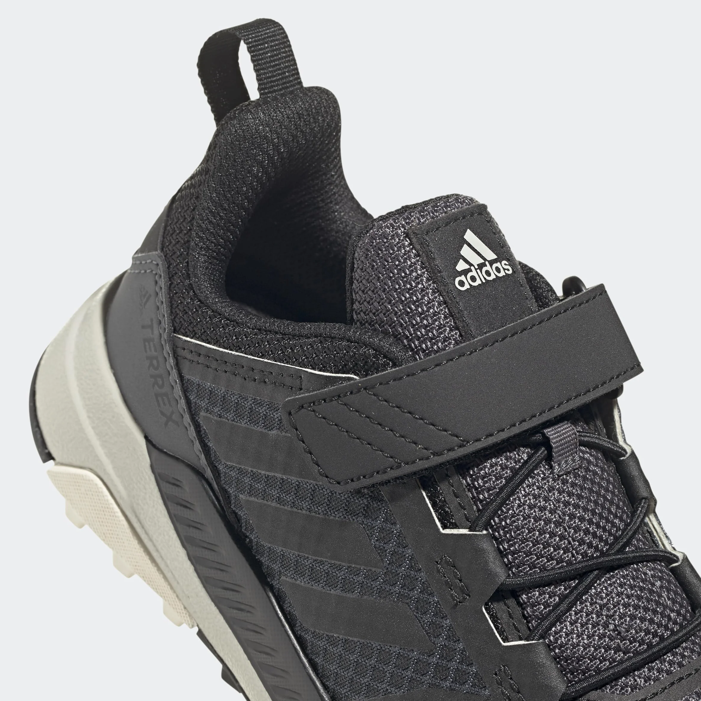 adidas Uniseks - dzieci Terrex Trailmaker Hiking ShoesButy turystyczne