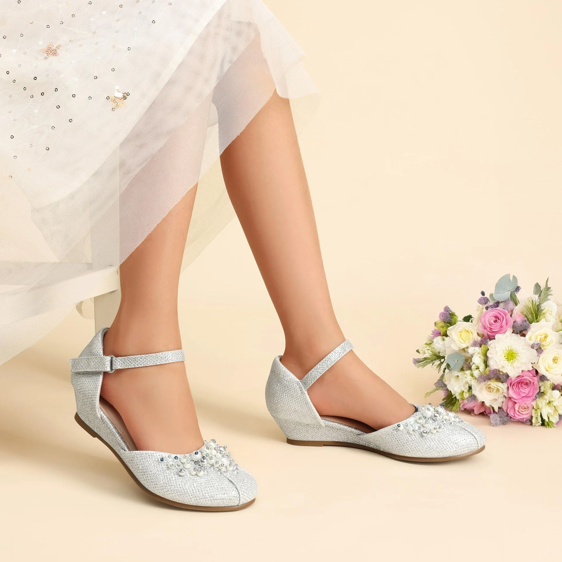 DREAM PAIRS Dziewczęce buty do sukienki maluch małe duże dziewczynki obcasy niskie koturny czółenka z perłami stras dla dziewczynki kwiat księżniczka wesele