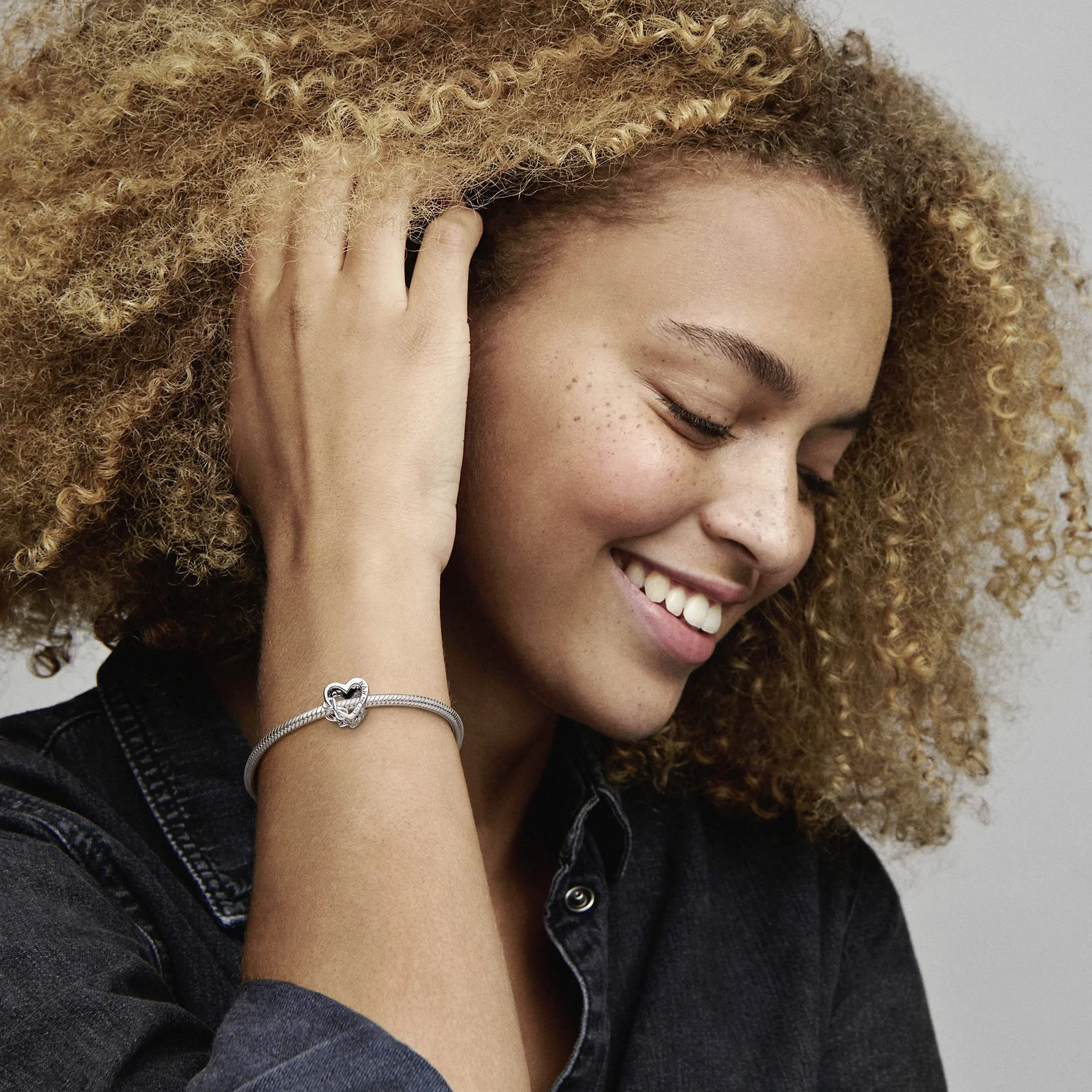 PANDORA „Love You Mum“ Unendlichkeits-Herz Charm Sterling-Silber 9,4 x 11,4 x 12,6 mm (T/H/B)
