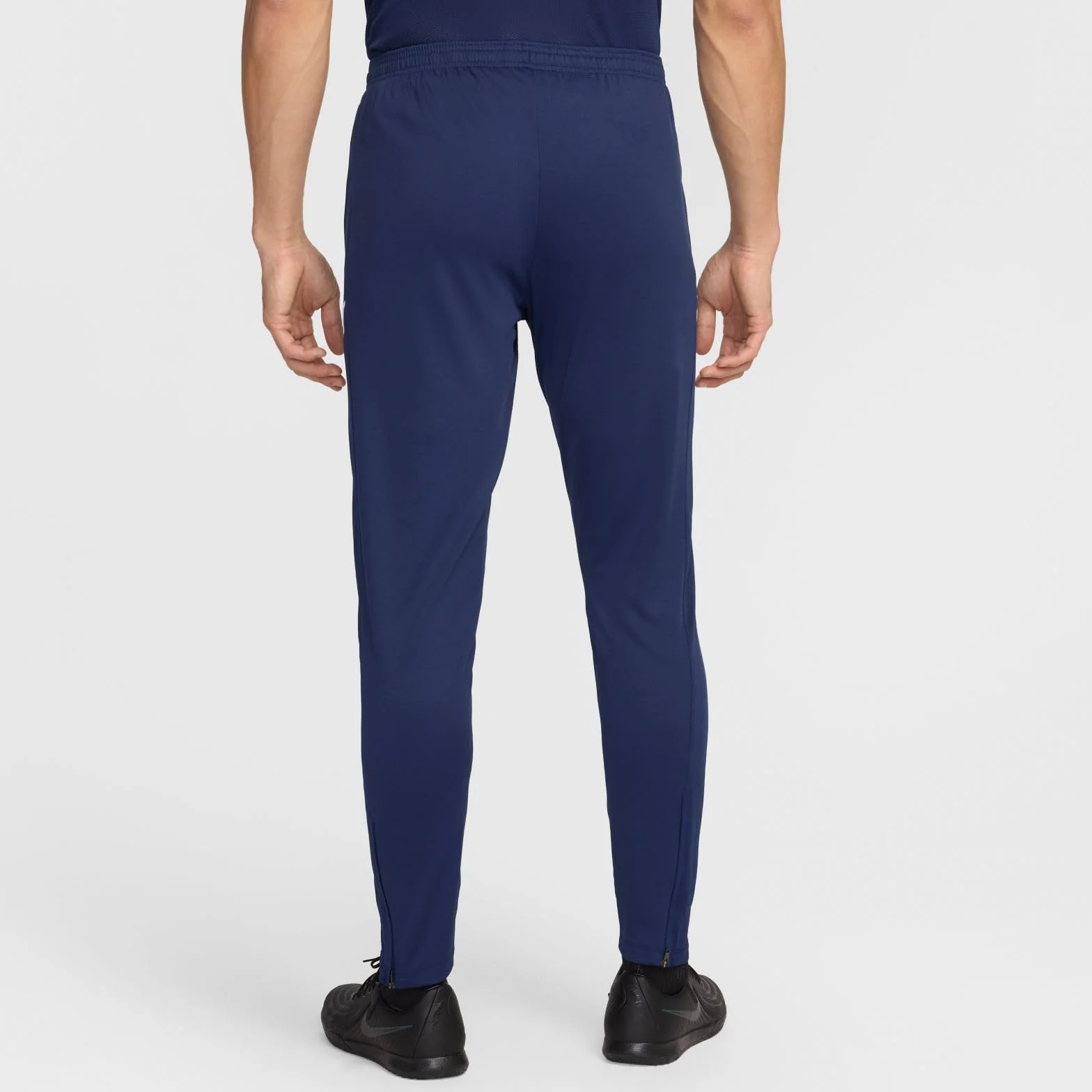 NIKE Pants - Spodnie Mężczyźni