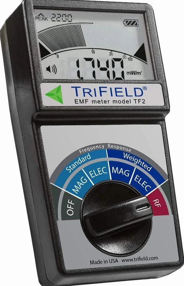 Trifield miernik EMF model TF2 z czarną miękką torbą