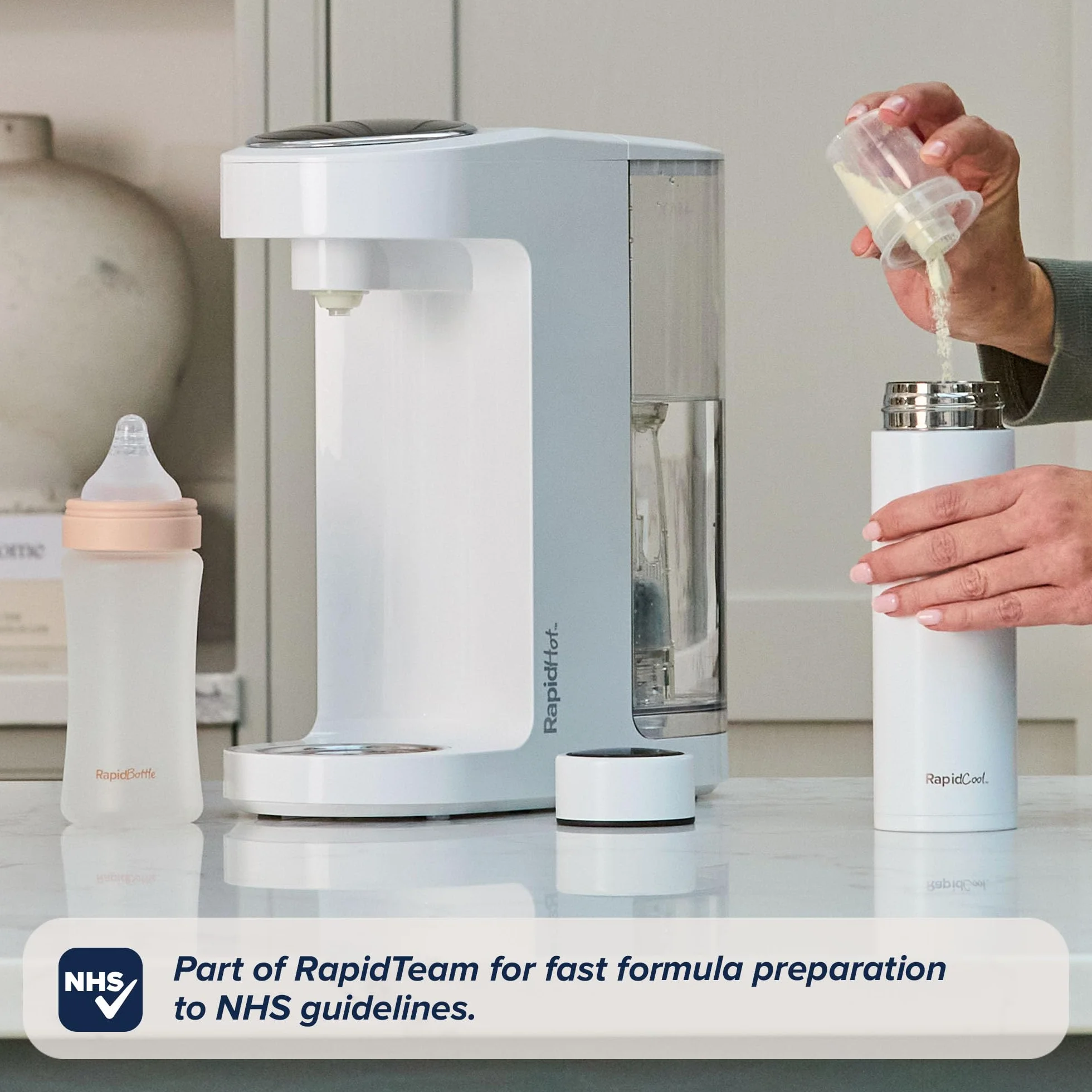 Nuby RapidSterilise+ przenośny sterylizator UV dla niemowląt, stworzony dla RapidBottle i RapidCool - 30 zastosowań na ładowanie, ładowanie przez USB, automatyczne wyłączanie, zabija 99,9% bakterii w