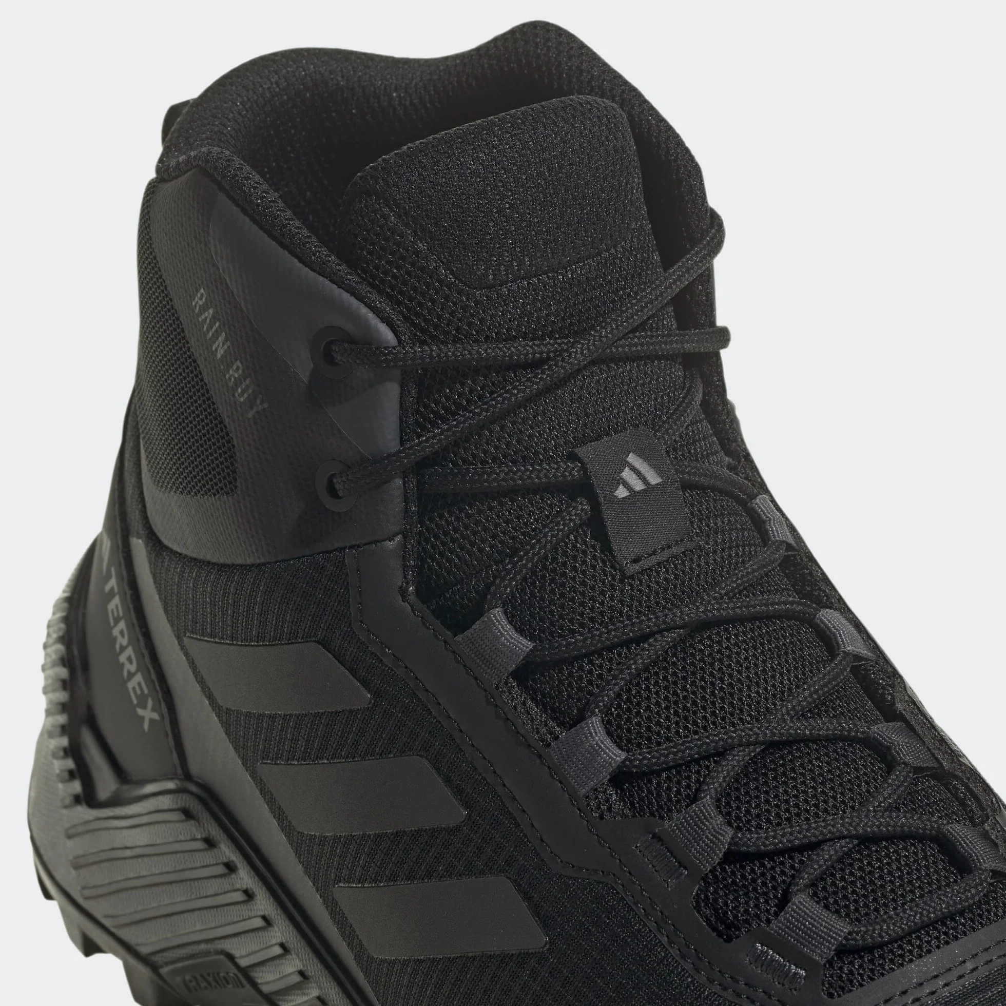 adidas Mężczyźni Eastrail 2.0 Mid Rain.rdy Waterproof Hiking ShoesButy turystyczne